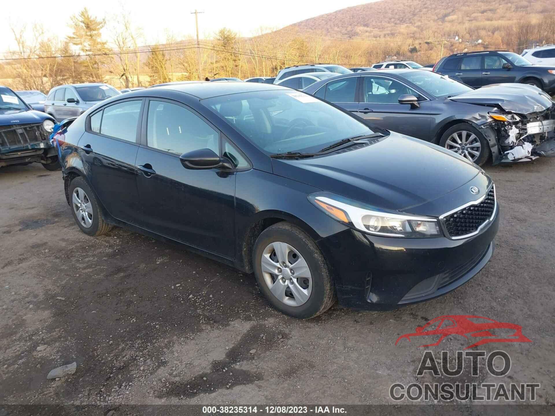 KIA FORTE 2018 - 3KPFK4A78JE235696