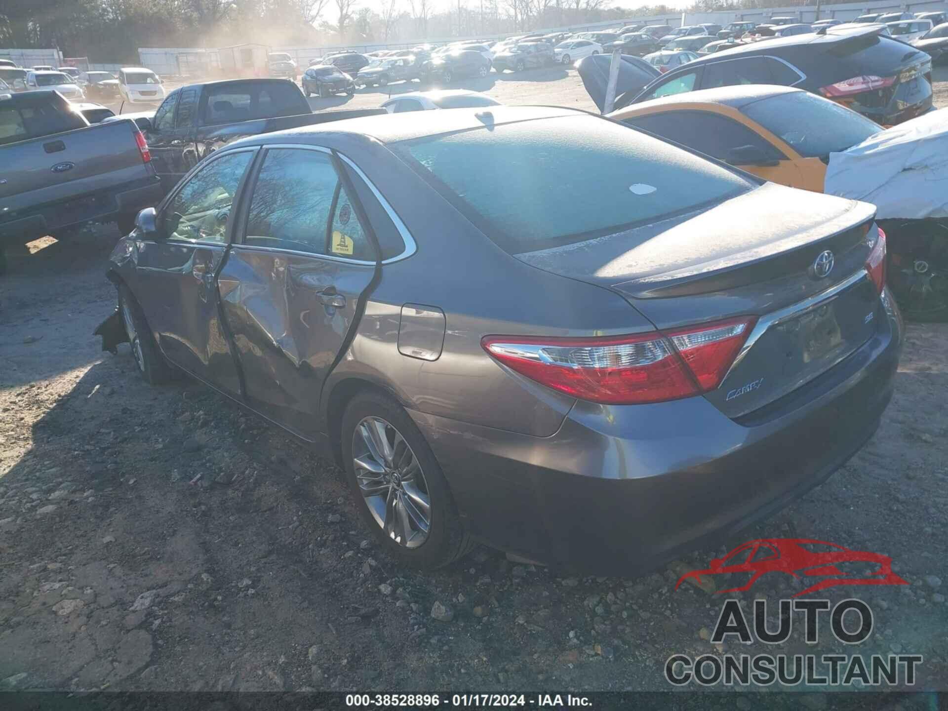 TOYOTA CAMRY 2016 - 4T1BF1FK3GU131122