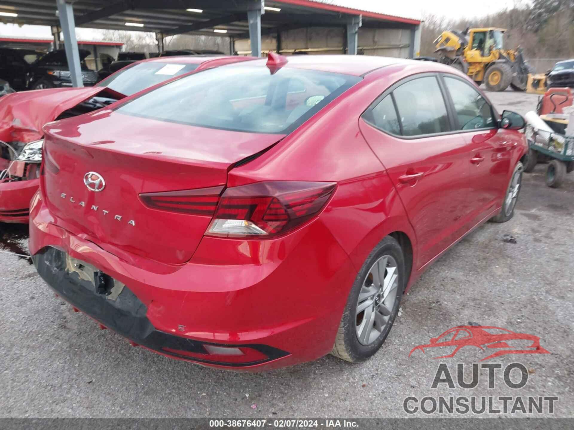 HYUNDAI ELANTRA 2020 - 5NPD84LF7LH584213