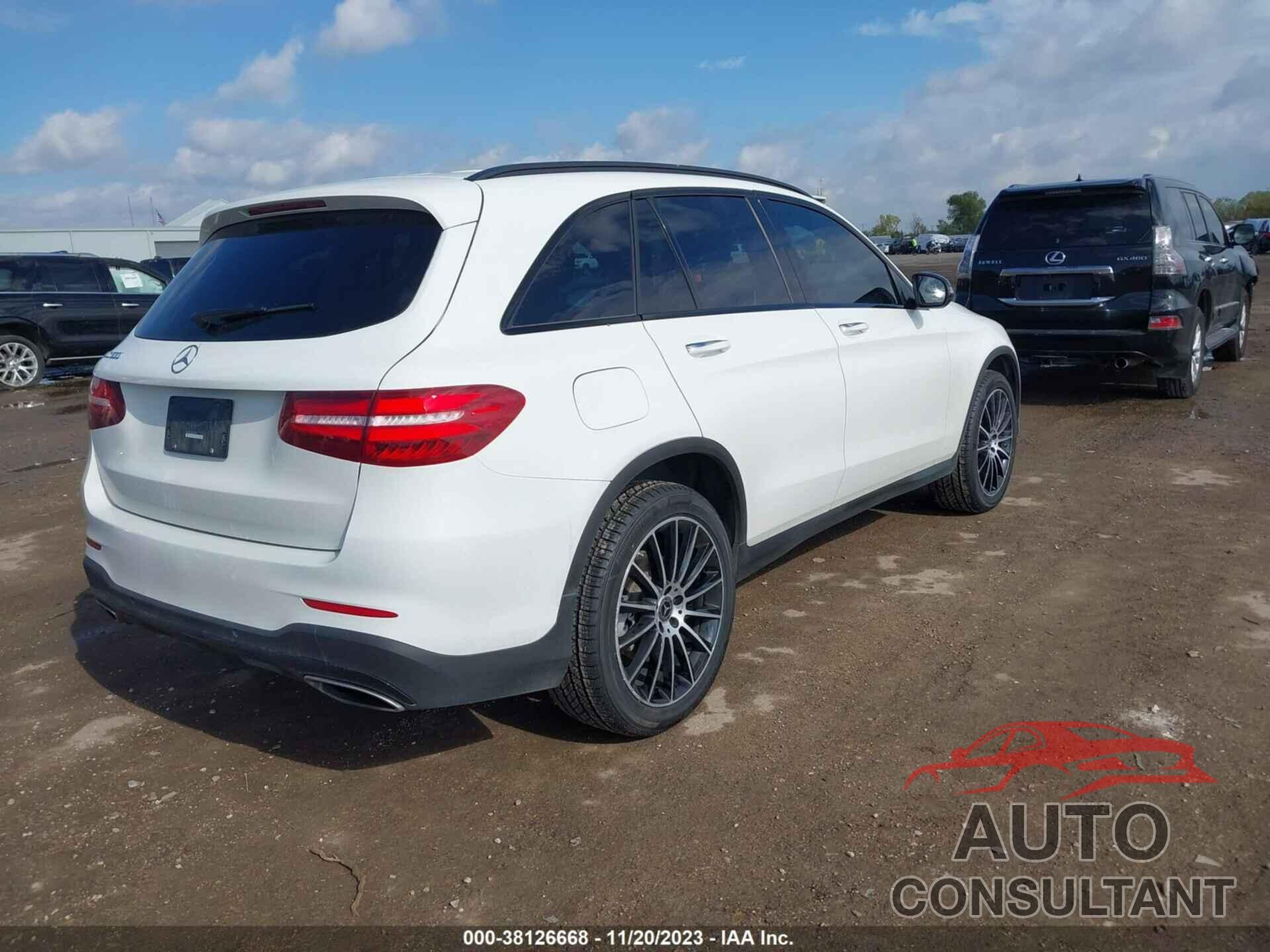 MERCEDES-BENZ GLC 300 2018 - WDC0G4JB2JV099745