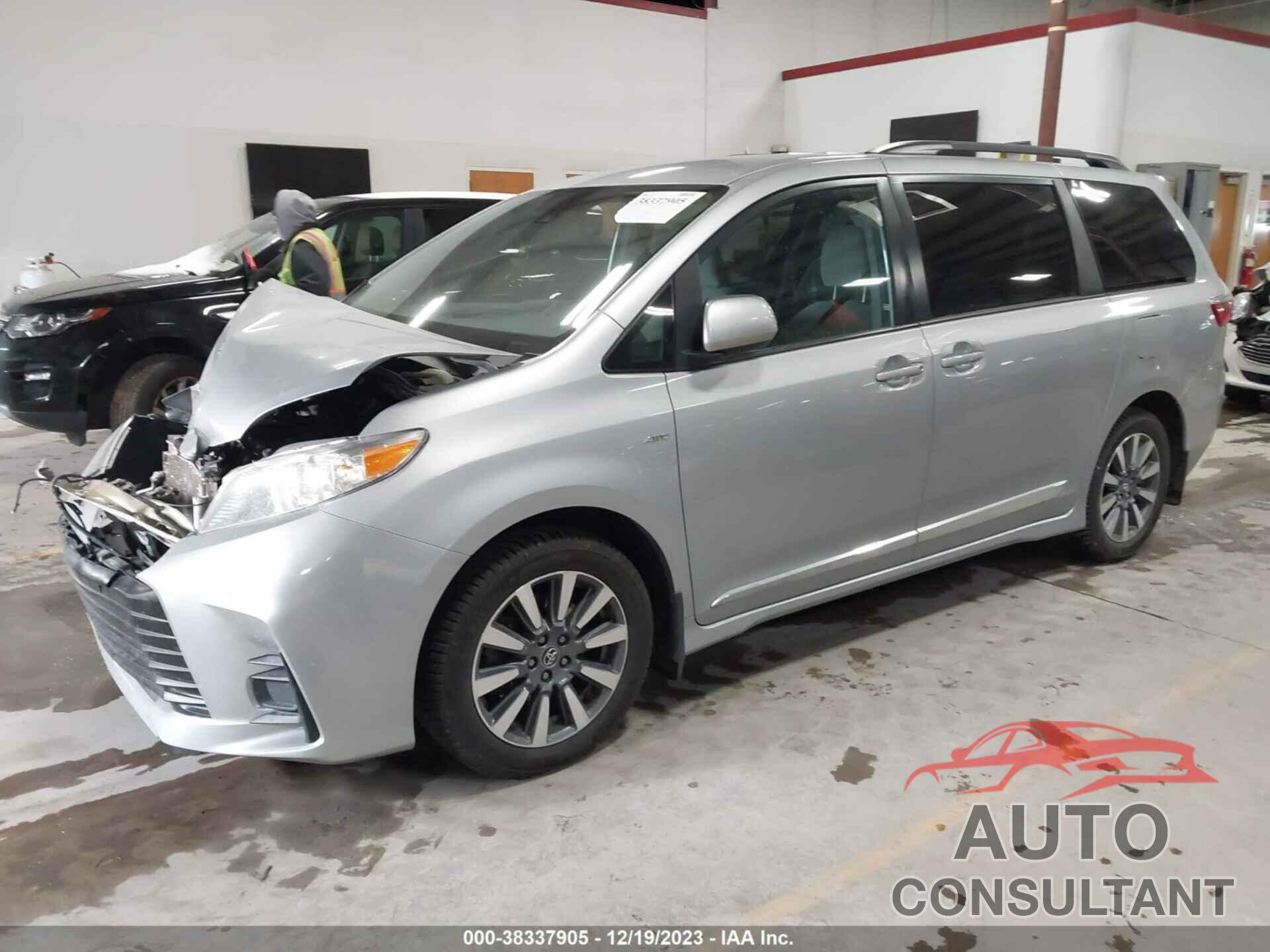 TOYOTA SIENNA 2020 - 5TDJZ3DC1LS242636