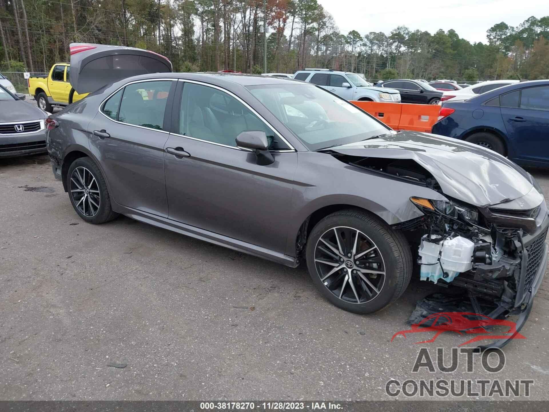 TOYOTA CAMRY 2023 - 4T1G11AKXPU763563