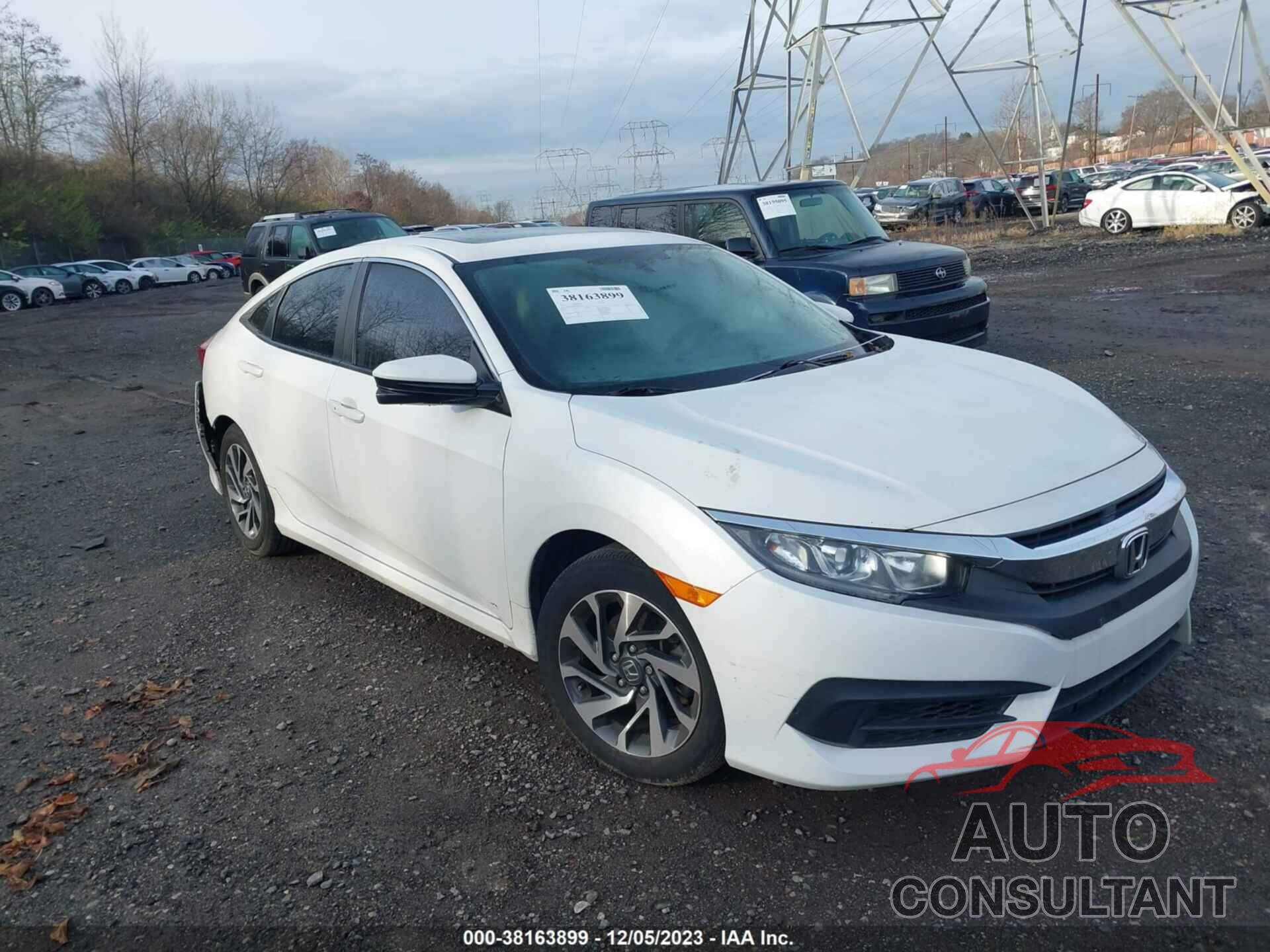 HONDA CIVIC 2018 - 2HGFC2F78JH521757