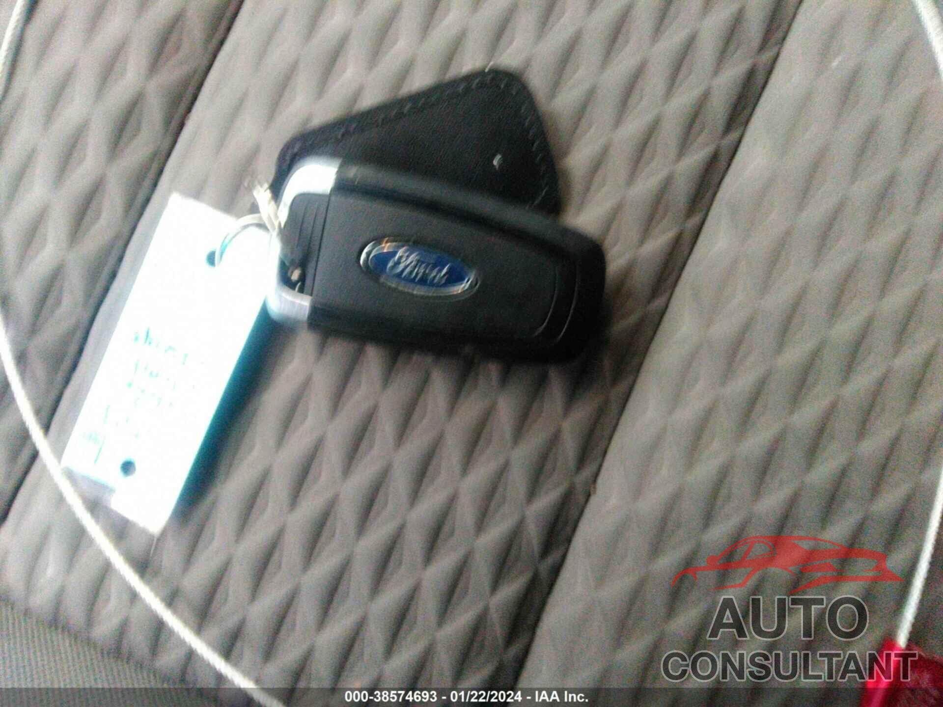 FORD ESCAPE 2022 - 1FMCU9G66NUA05425