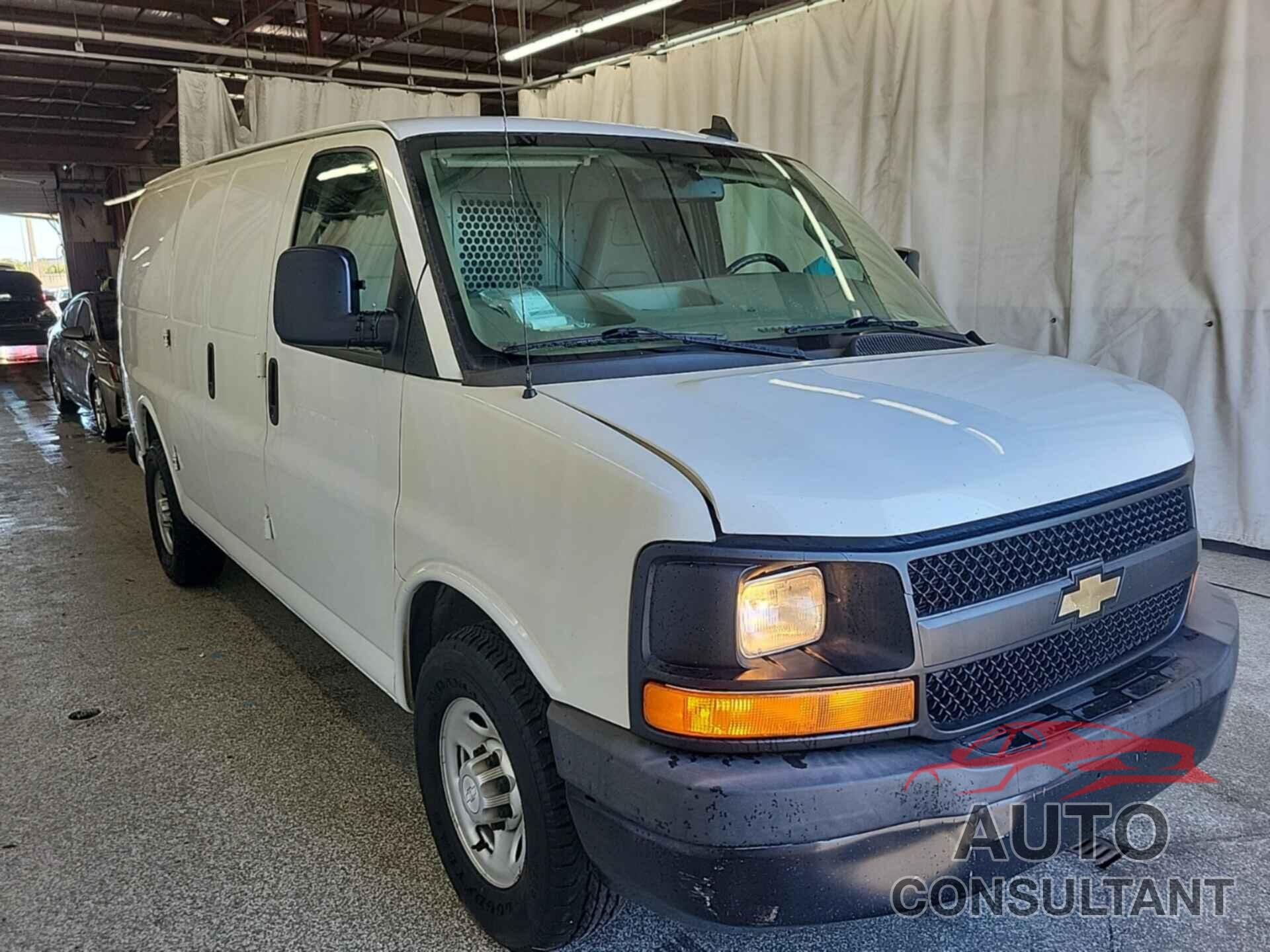 CHEVROLET EXPRESS 2500 2017 - 1GCWGAFF9H1338641