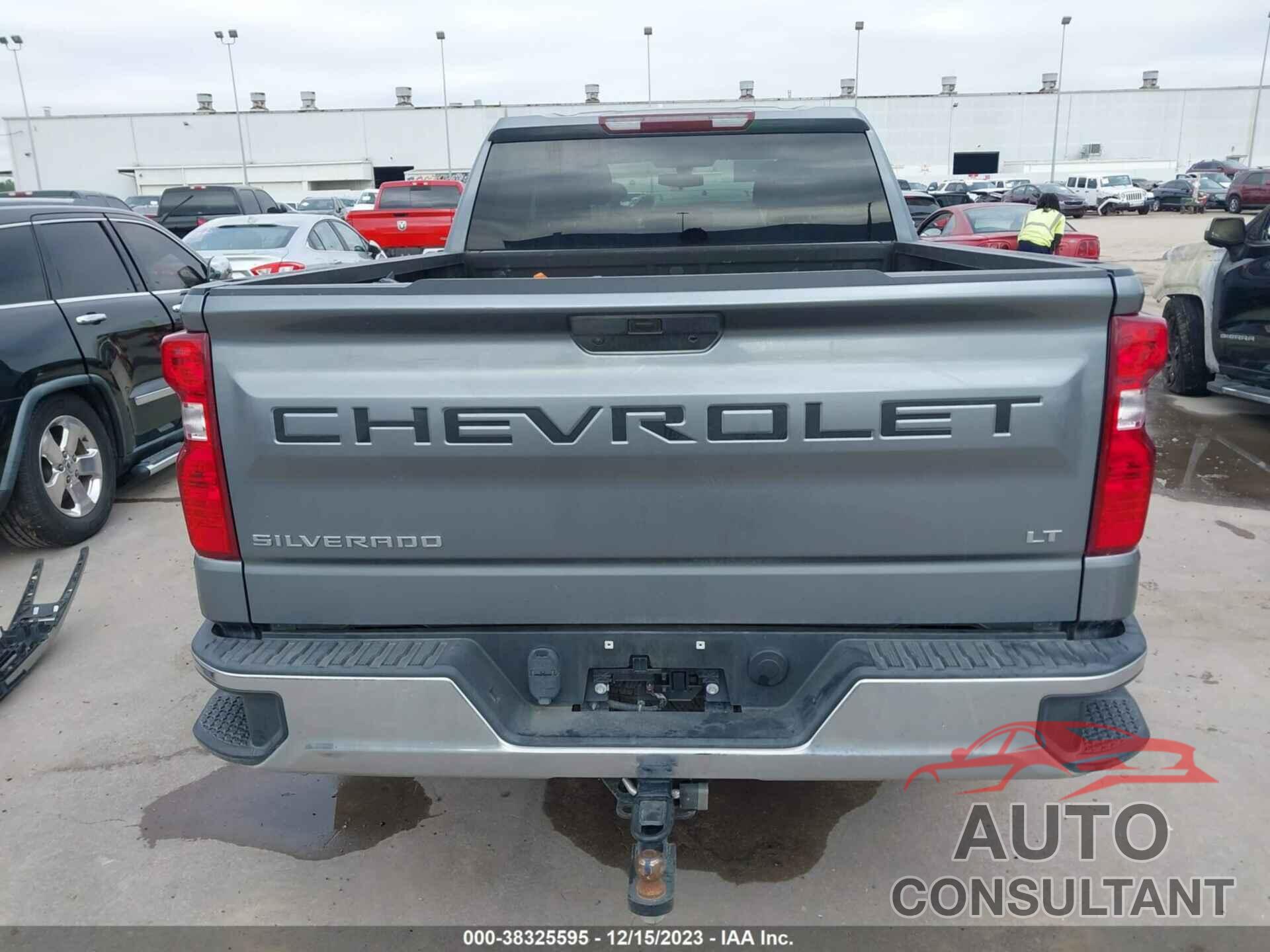 CHEVROLET SILVERADO 1500 2019 - 1GCRWCED2KZ190143