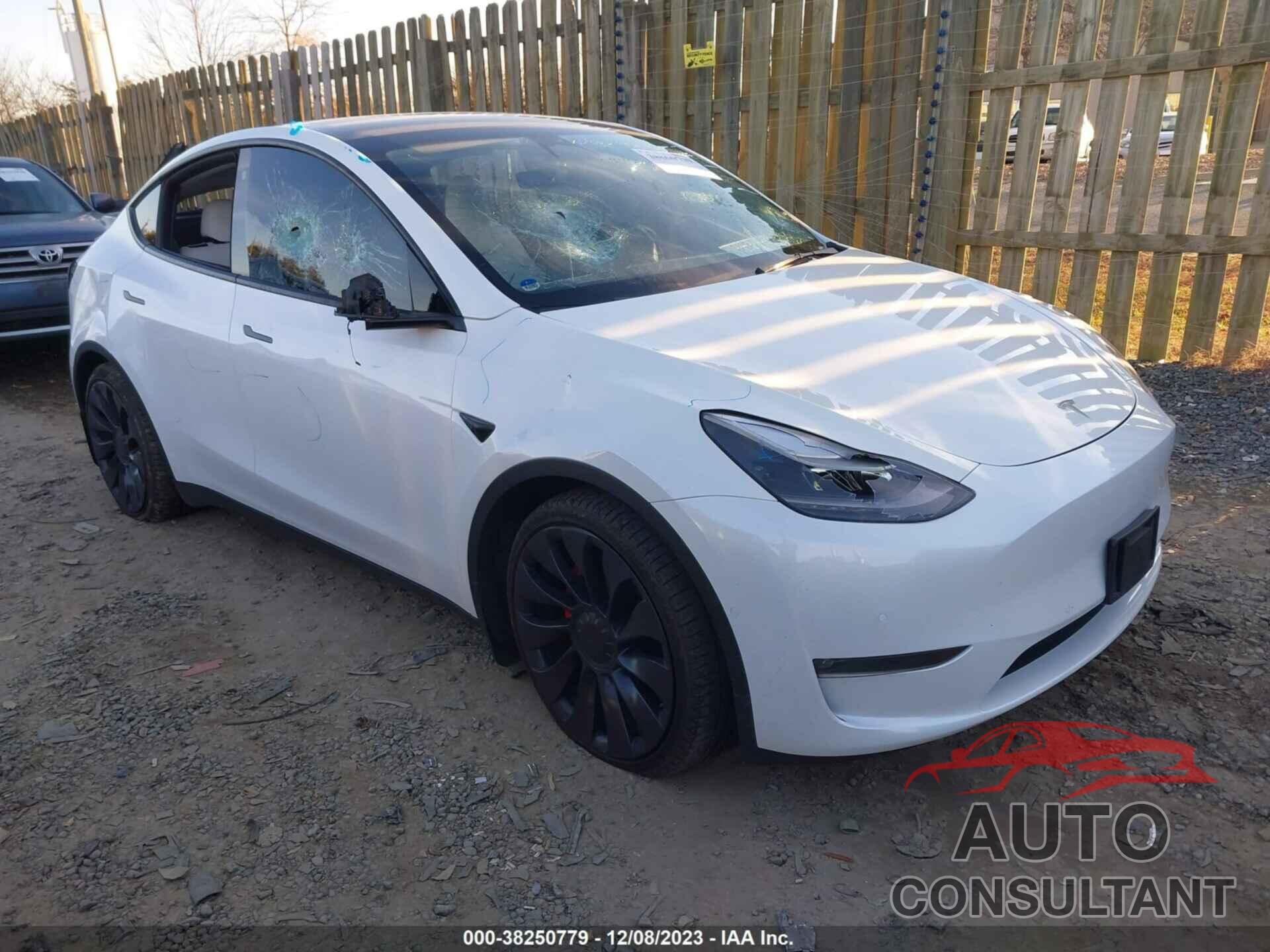 TESLA MODEL Y 2021 - 5YJYGDEF4MF294478