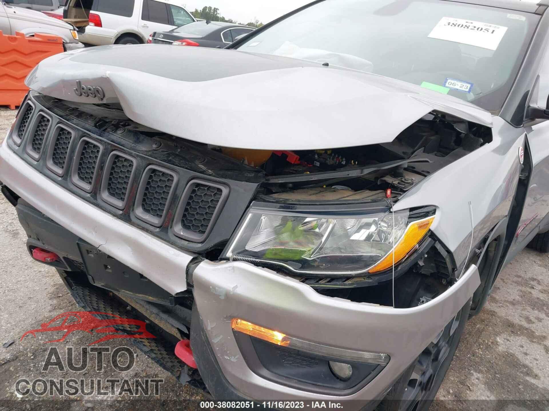 JEEP COMPASS 2019 - 3C4NJDDB2KT667941