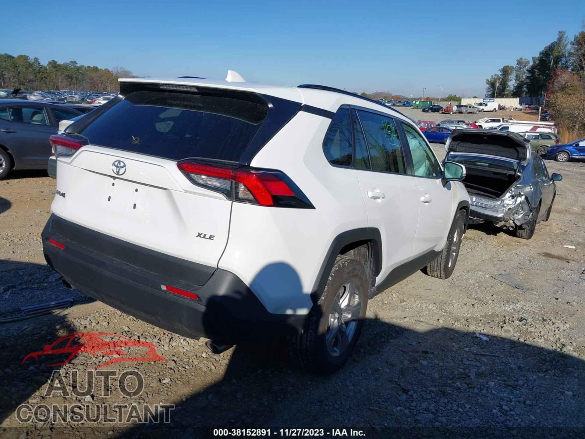 TOYOTA RAV4 2023 - 2T3W1RFV8PC242573