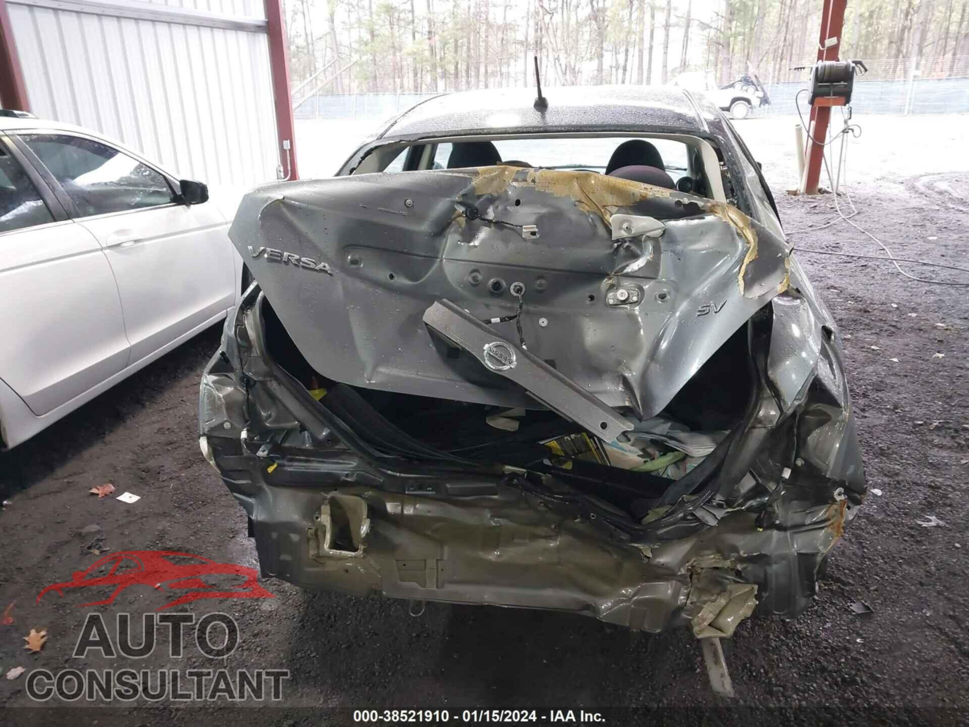 NISSAN VERSA 2017 - 3N1CN7AP3HL841590