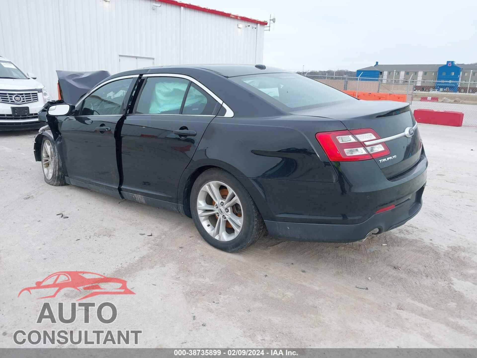FORD TAURUS 2017 - 1FAHP2E83HG113670