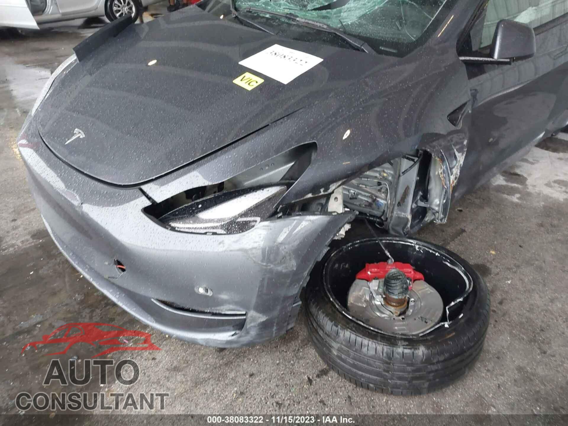TESLA MODEL Y 2022 - 7SAYGDEF7NF457175