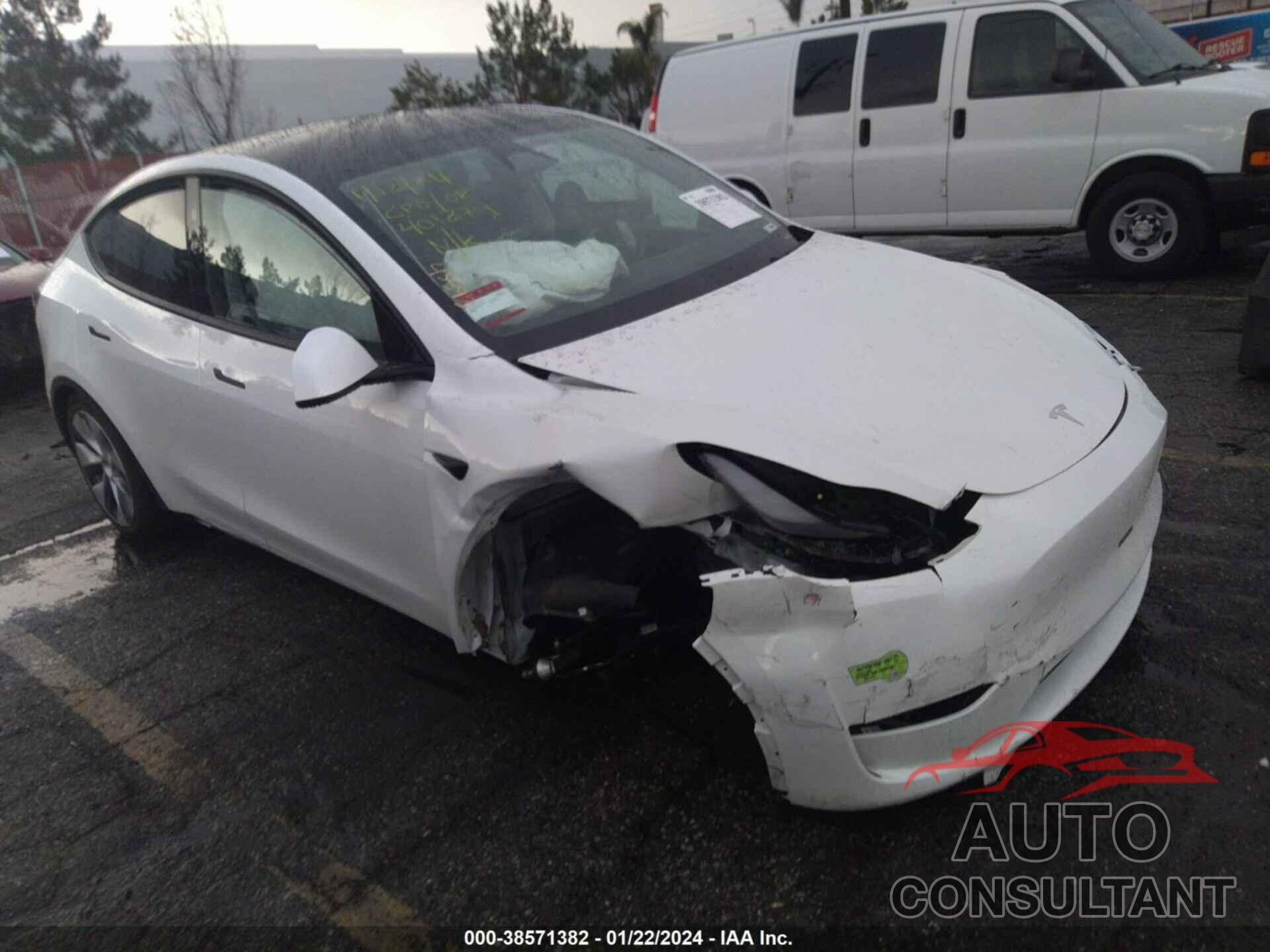 TESLA MODEL Y 2023 - 7SAYGDEE6PF816882