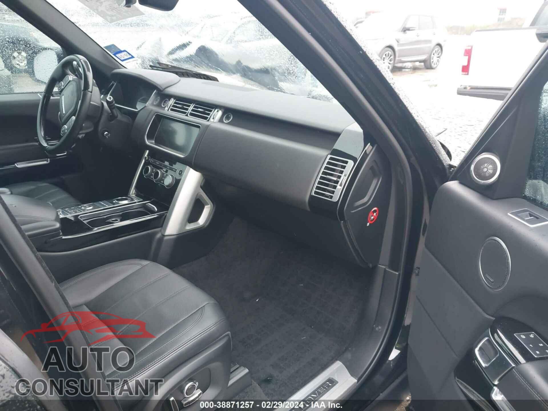 LAND ROVER RANGE ROVER 2017 - SALGS5FE6HA353852