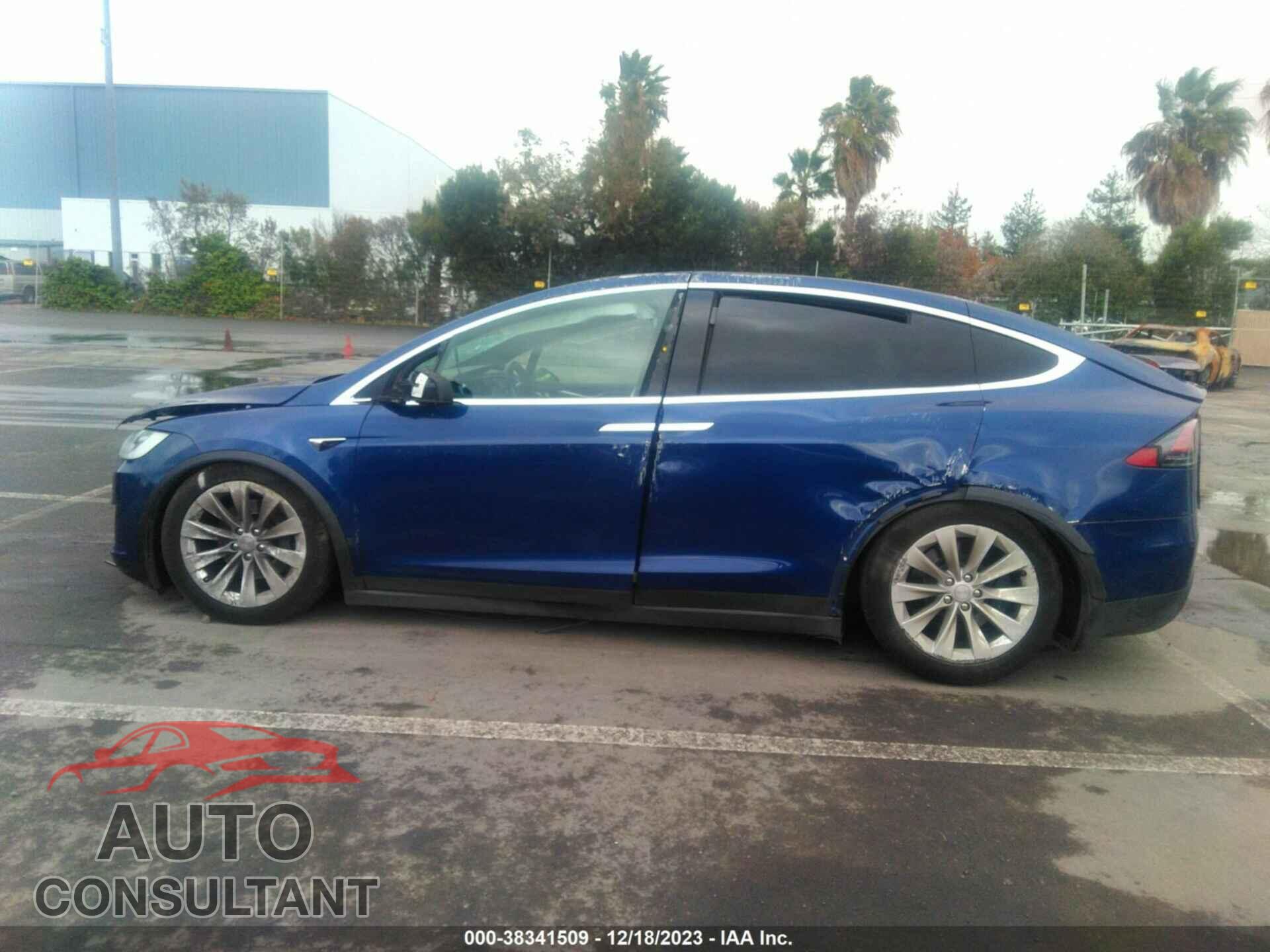TESLA MODEL X 2017 - 5YJXCDE24HF059296