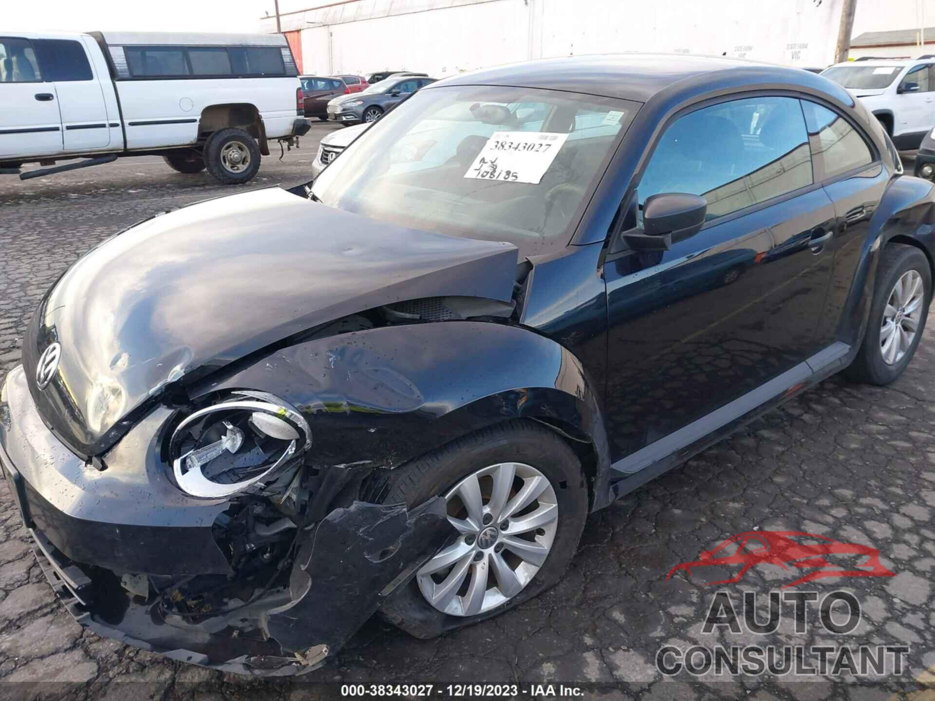 VOLKSWAGEN BEETLE COUPE 2016 - 3VWF17AT1GM611667