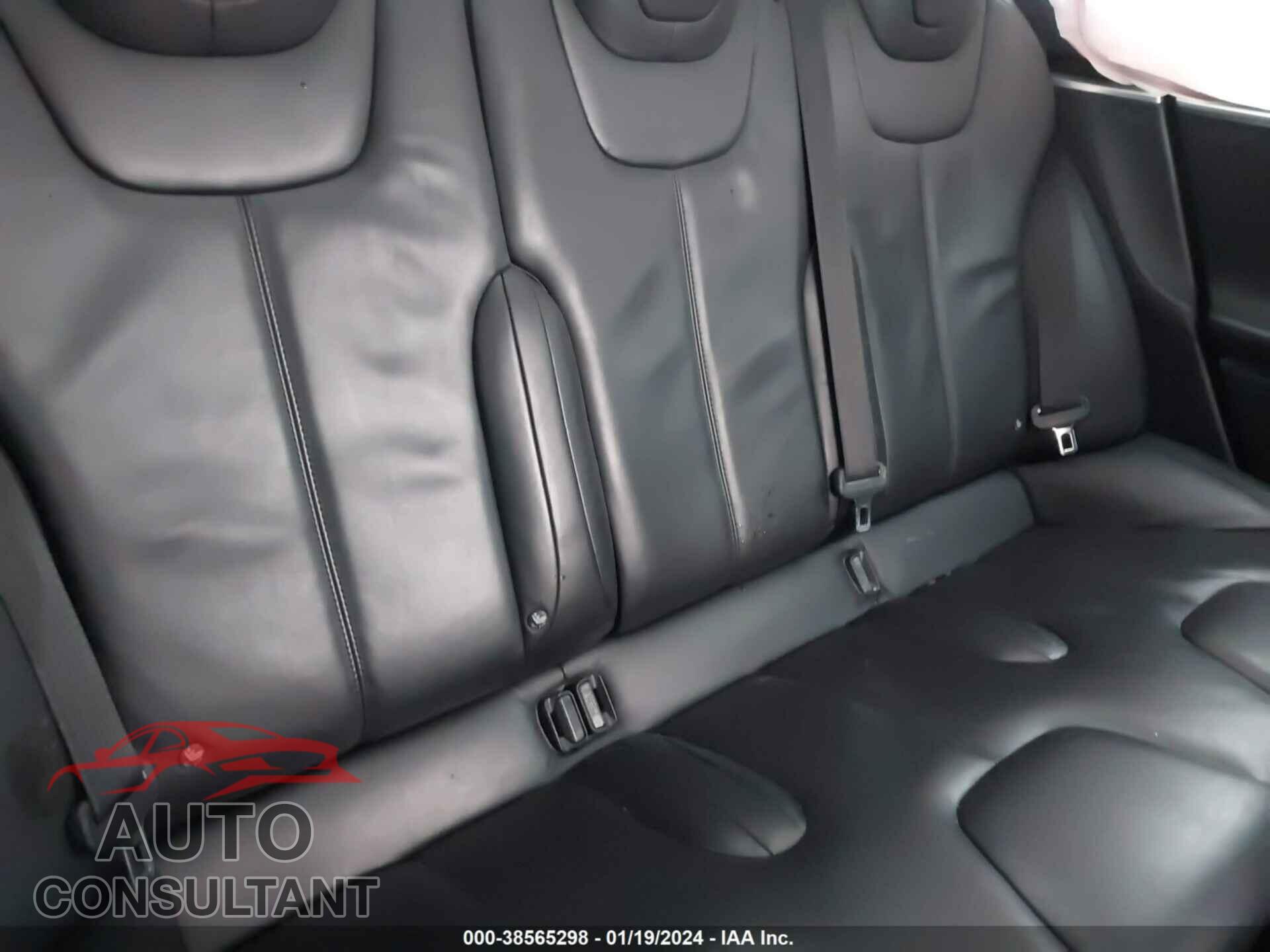 TESLA MODEL S 2016 - 5YJSA1E48GF123287