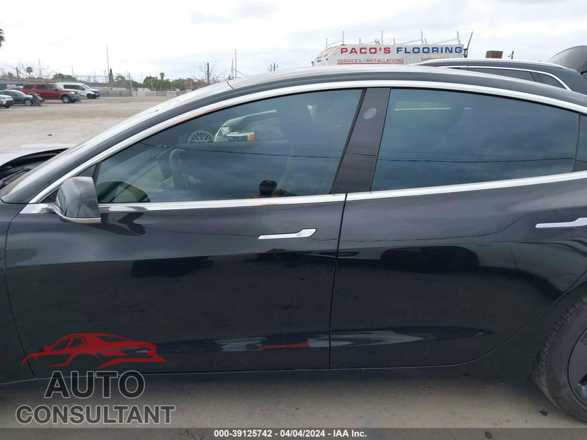 TESLA MODEL 3 2018 - 5YJ3E1EA2JF039925