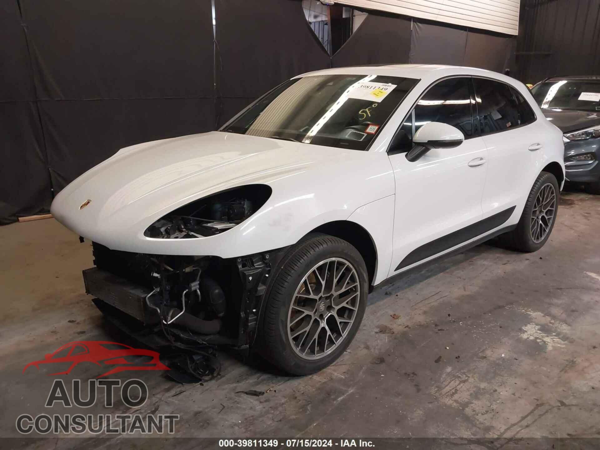 PORSCHE MACAN 2017 - WP1AA2A52HLB08832