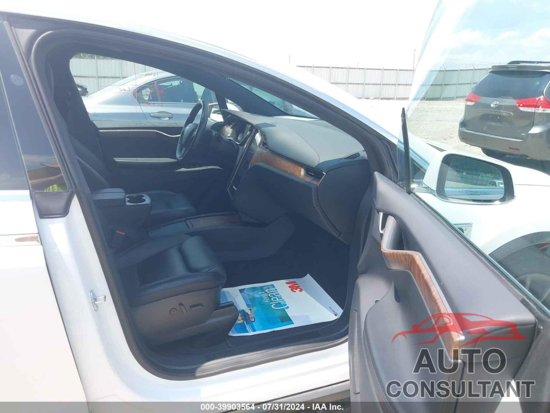 TESLA MODEL X 2020 - 5YJXCDE21LF248321