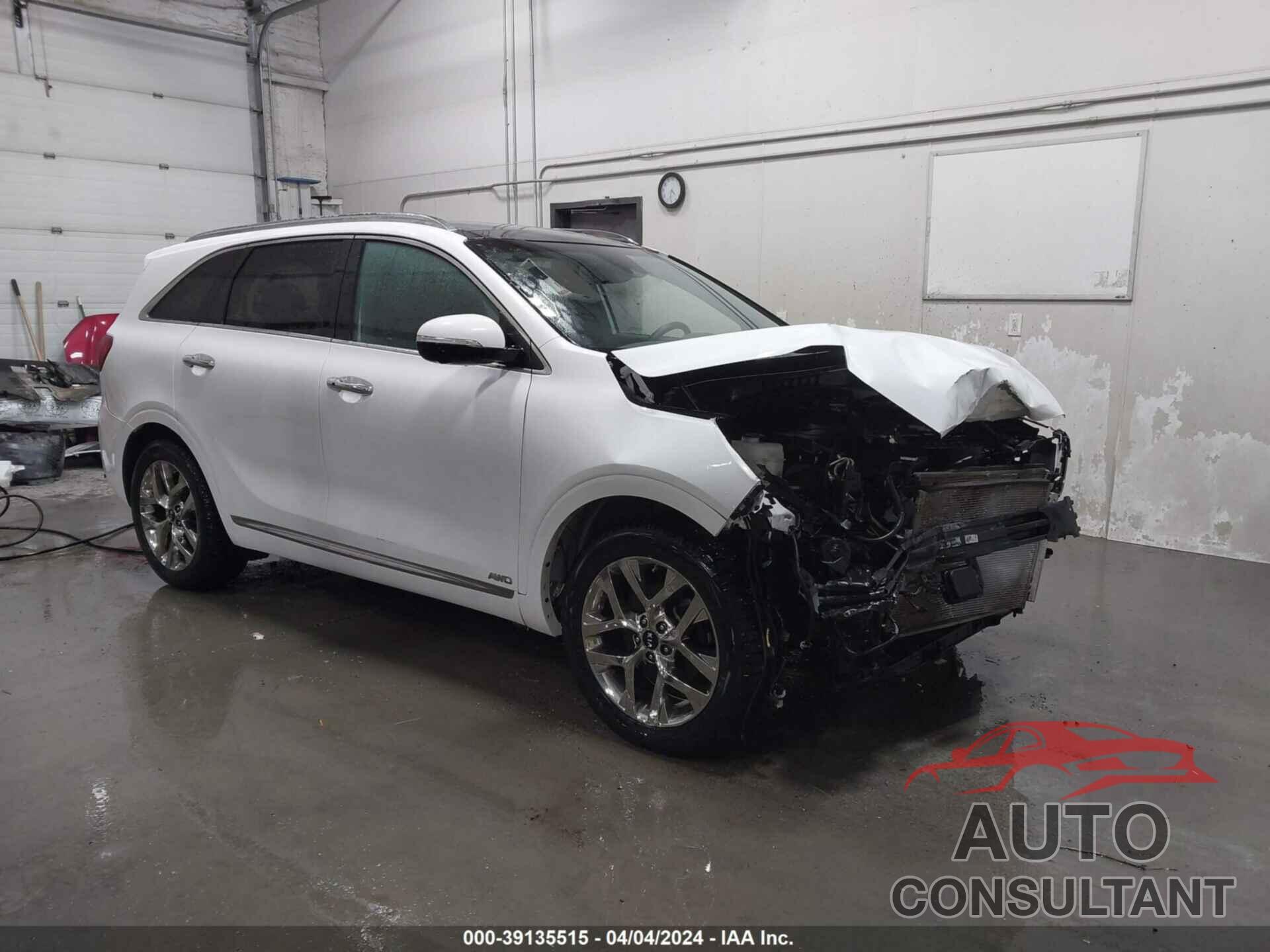 KIA SORENTO 2019 - 5XYPKDA58KG584199