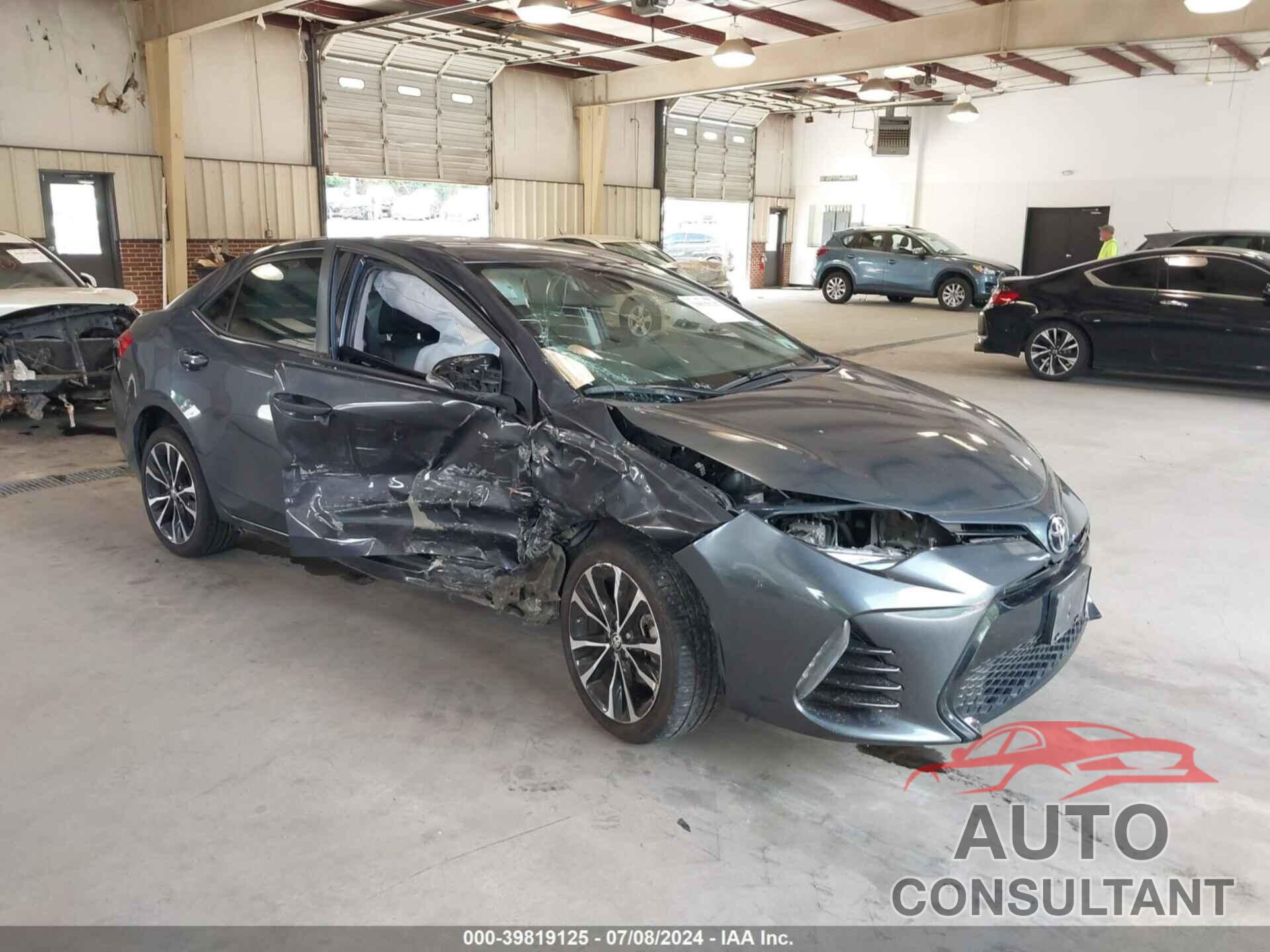 TOYOTA COROLLA 2018 - 5YFBURHE1JP785637