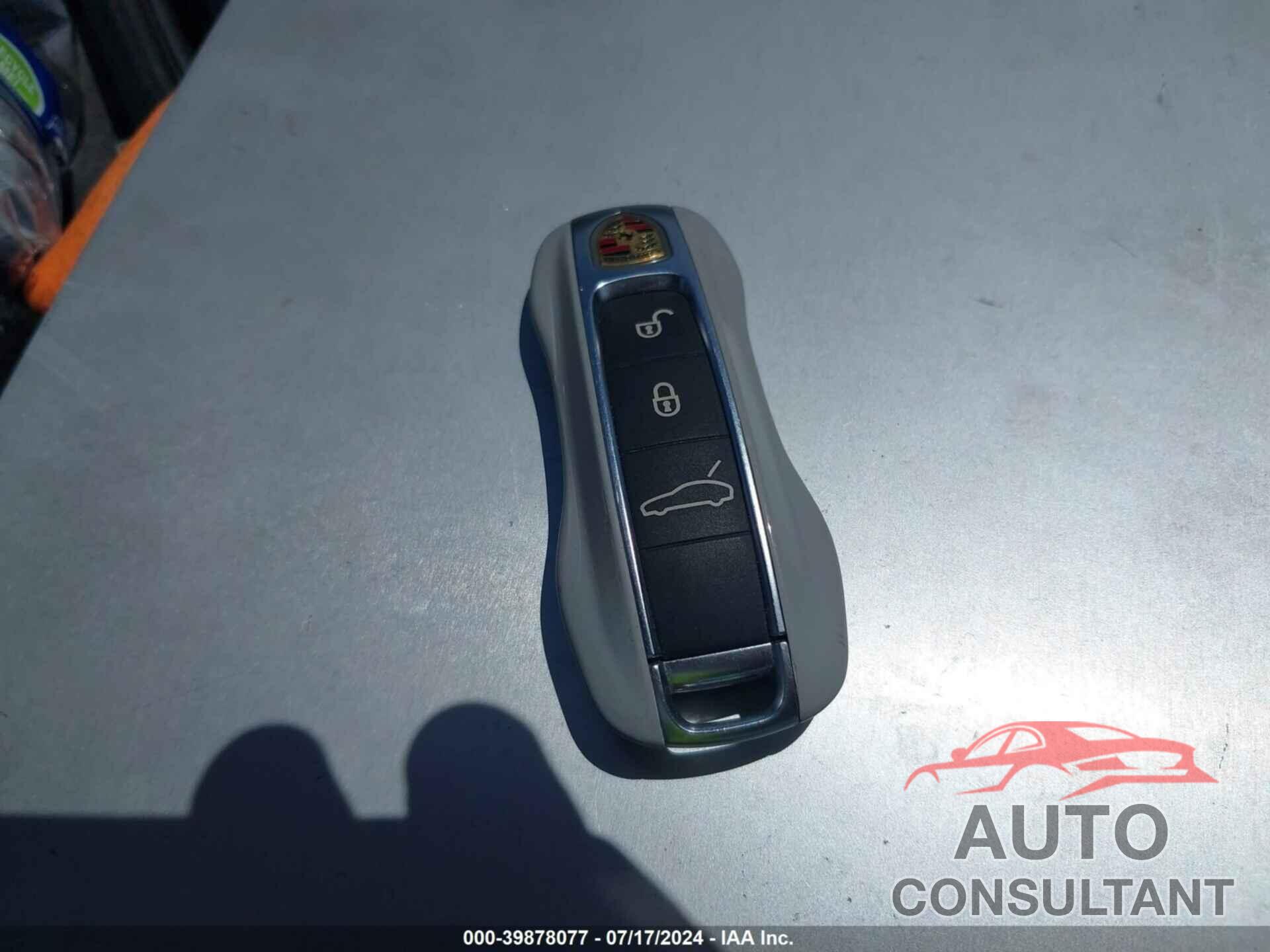 PORSCHE PANAMERA 2018 - WP0AA2A78JL104129