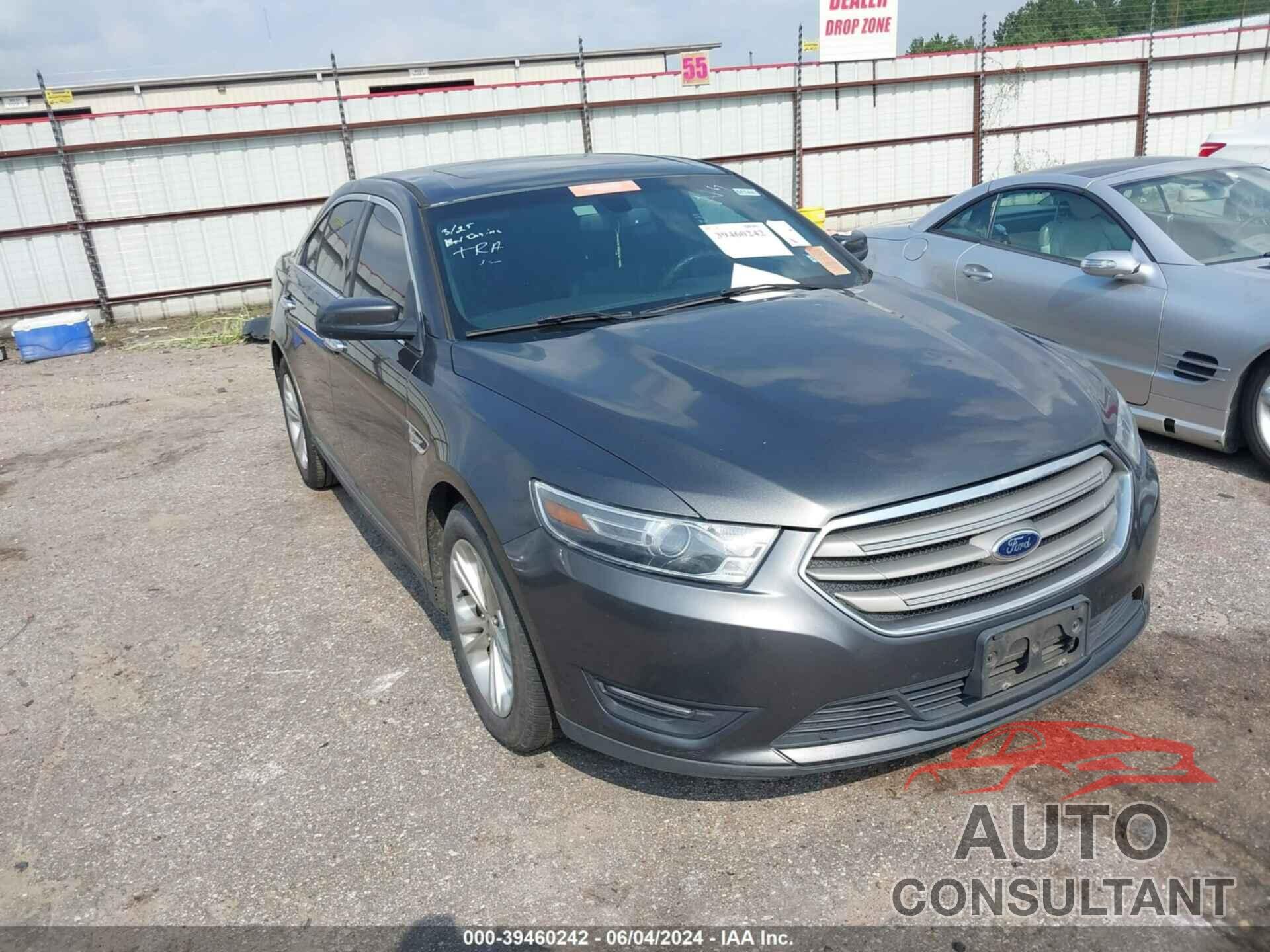 FORD TAURUS 2016 - 1FAHP2E84GG113031