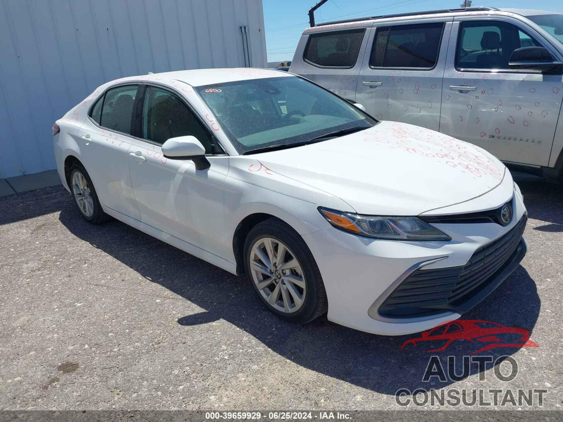 TOYOTA CAMRY 2023 - 4T1C11AK5PU766840