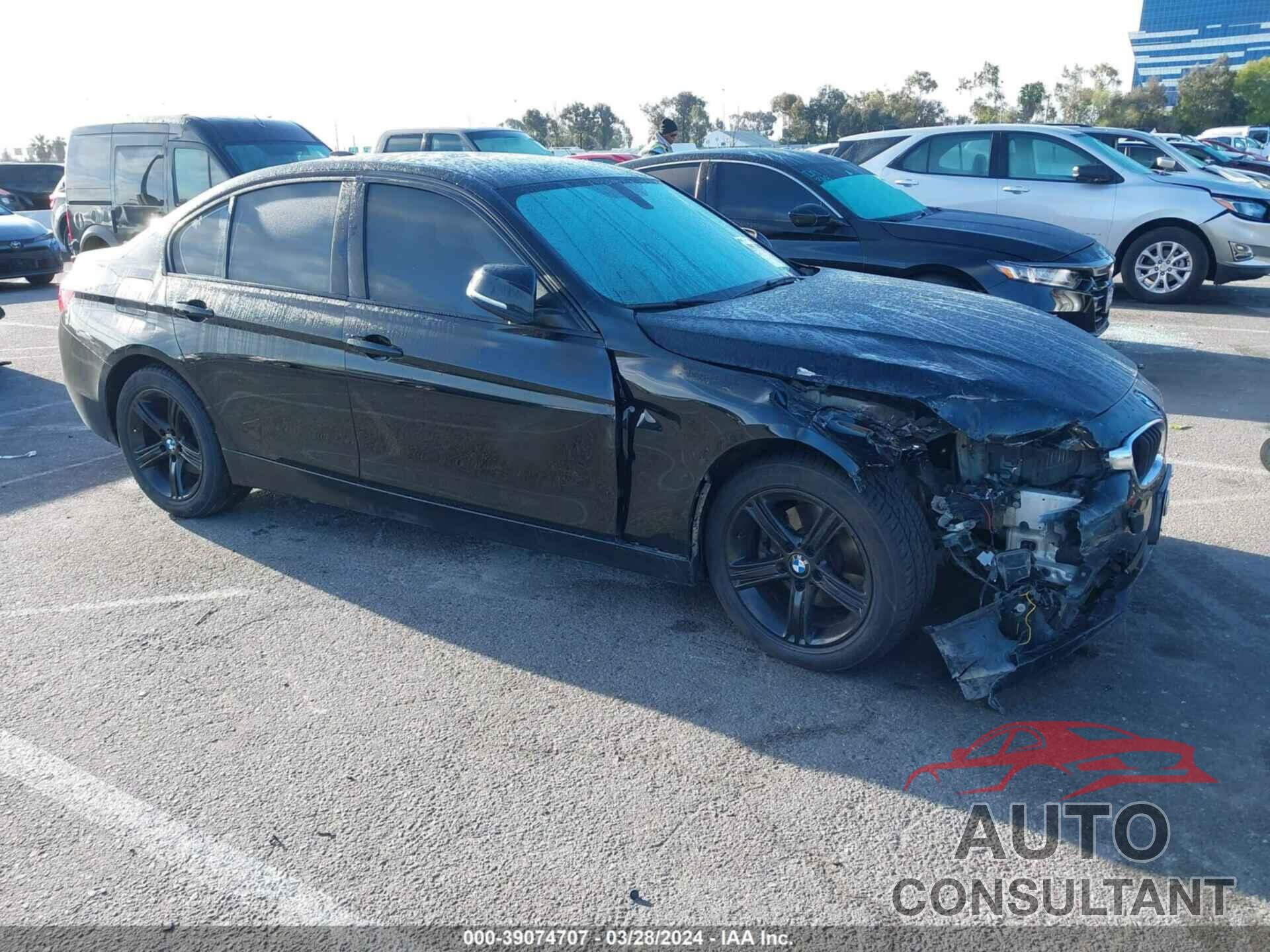 BMW 328I 2016 - WBA8E9G55GNT85043