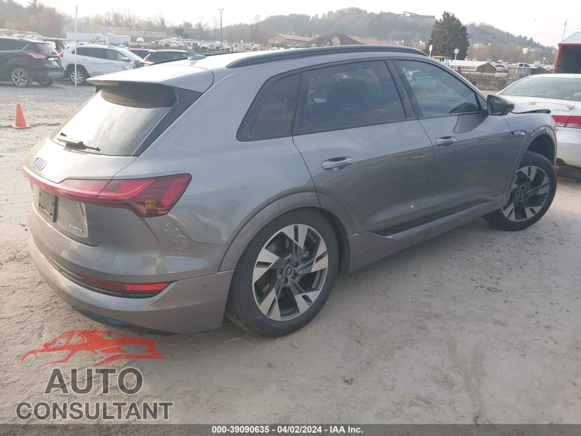 AUDI E-TRON 2021 - WA1AAAGE2MB009943
