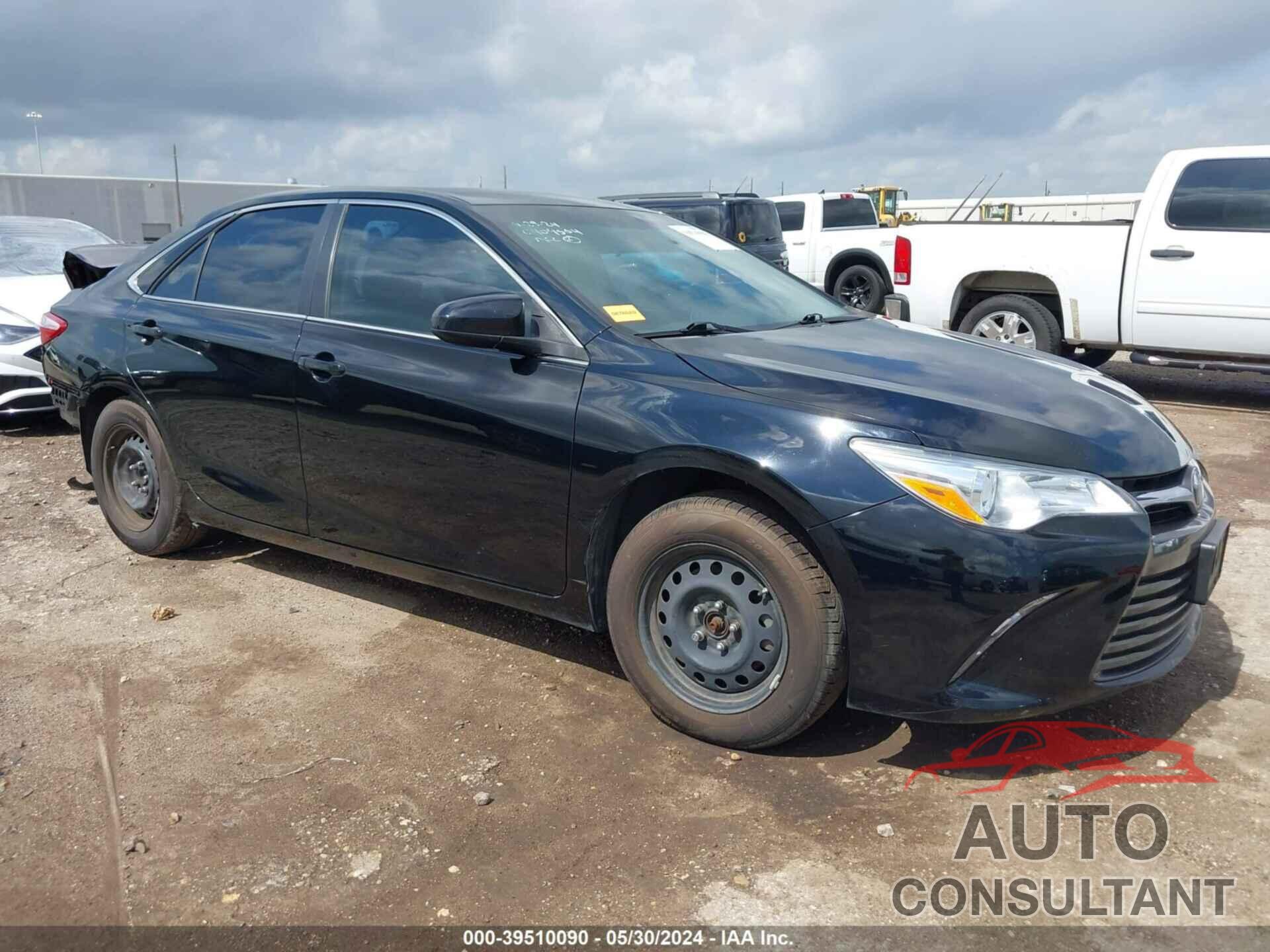 TOYOTA CAMRY 2016 - 4T4BF1FK8GR572234