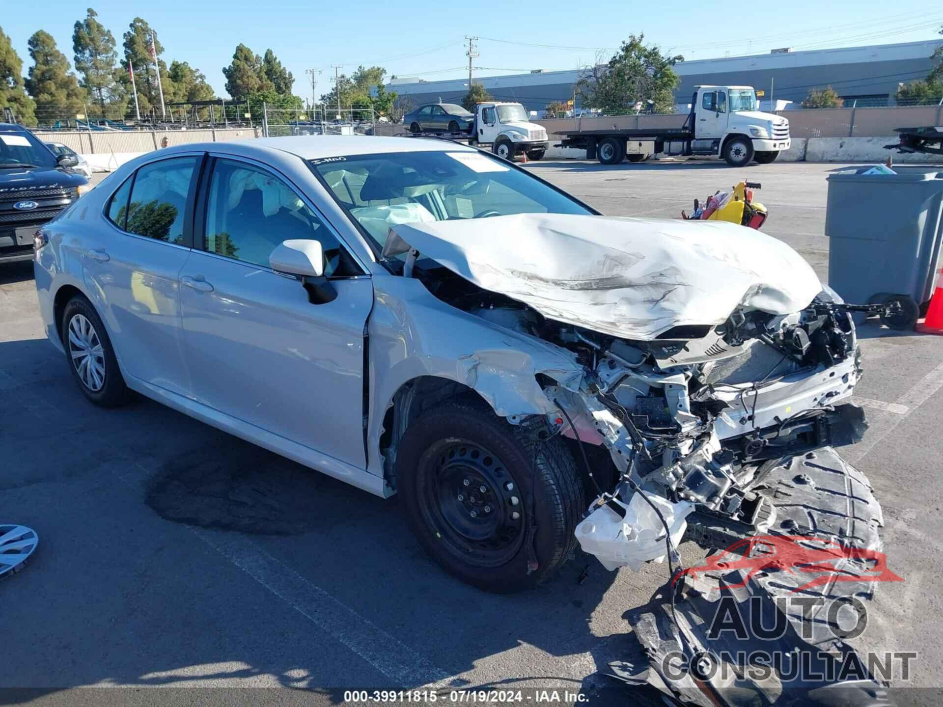 TOYOTA CAMRY HYBRID 2024 - 4T1C31AK9RU063268