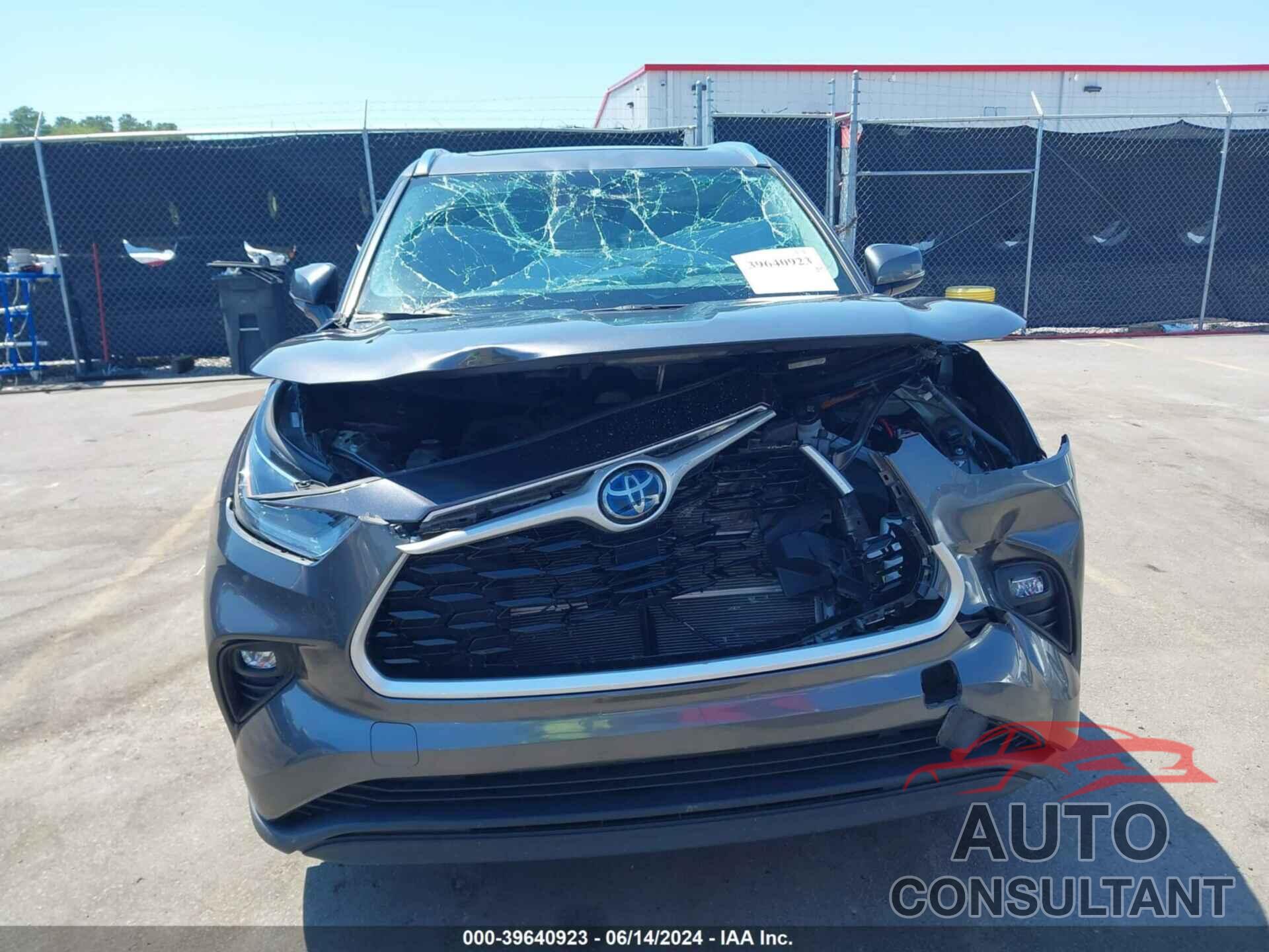 TOYOTA HIGHLANDER 2021 - 5TDGBRCH2MS052781