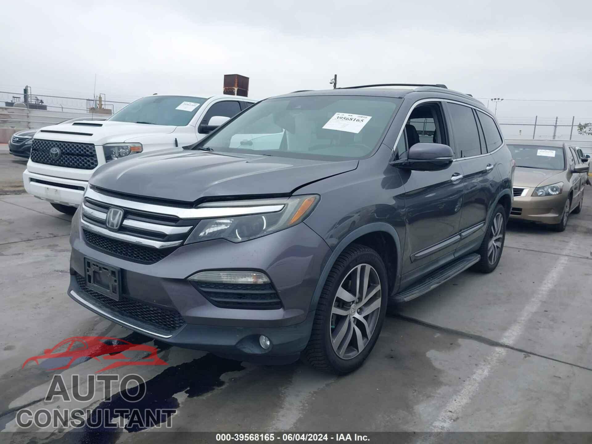 HONDA PILOT 2017 - 5FNYF6H92HB025650