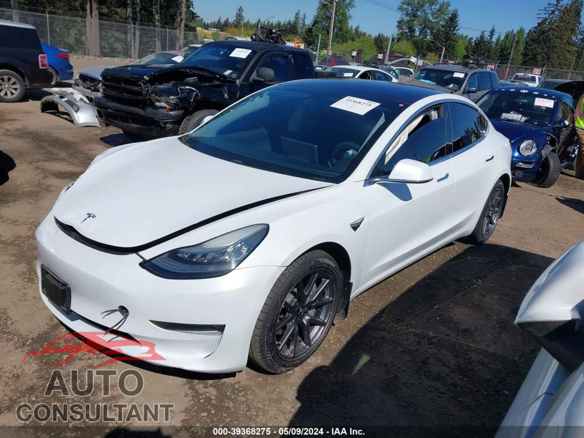 TESLA MODEL 3 2018 - 5YJ3E1EB8JF085400