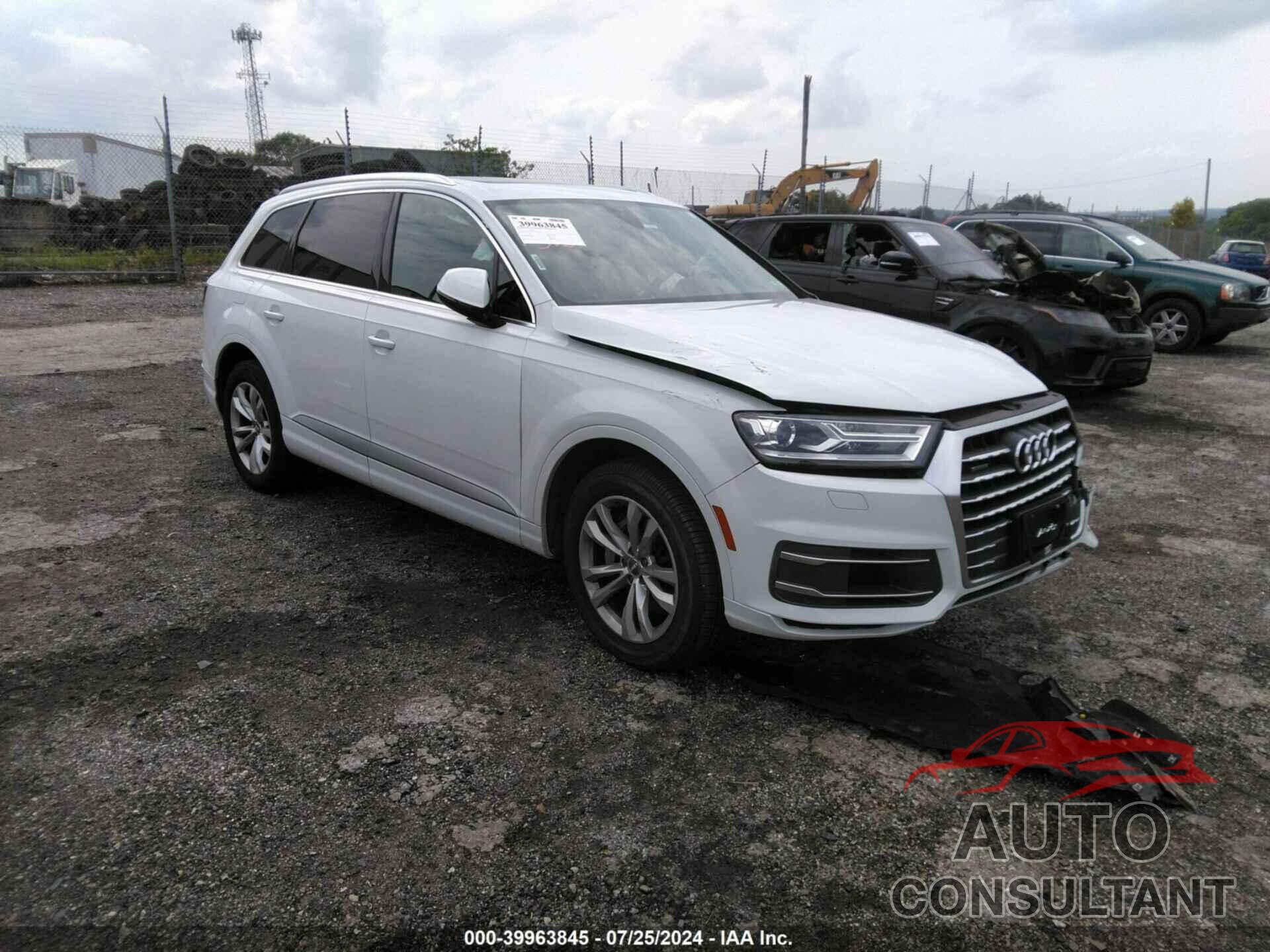 AUDI Q7 2019 - WA1AAAF78KD011331