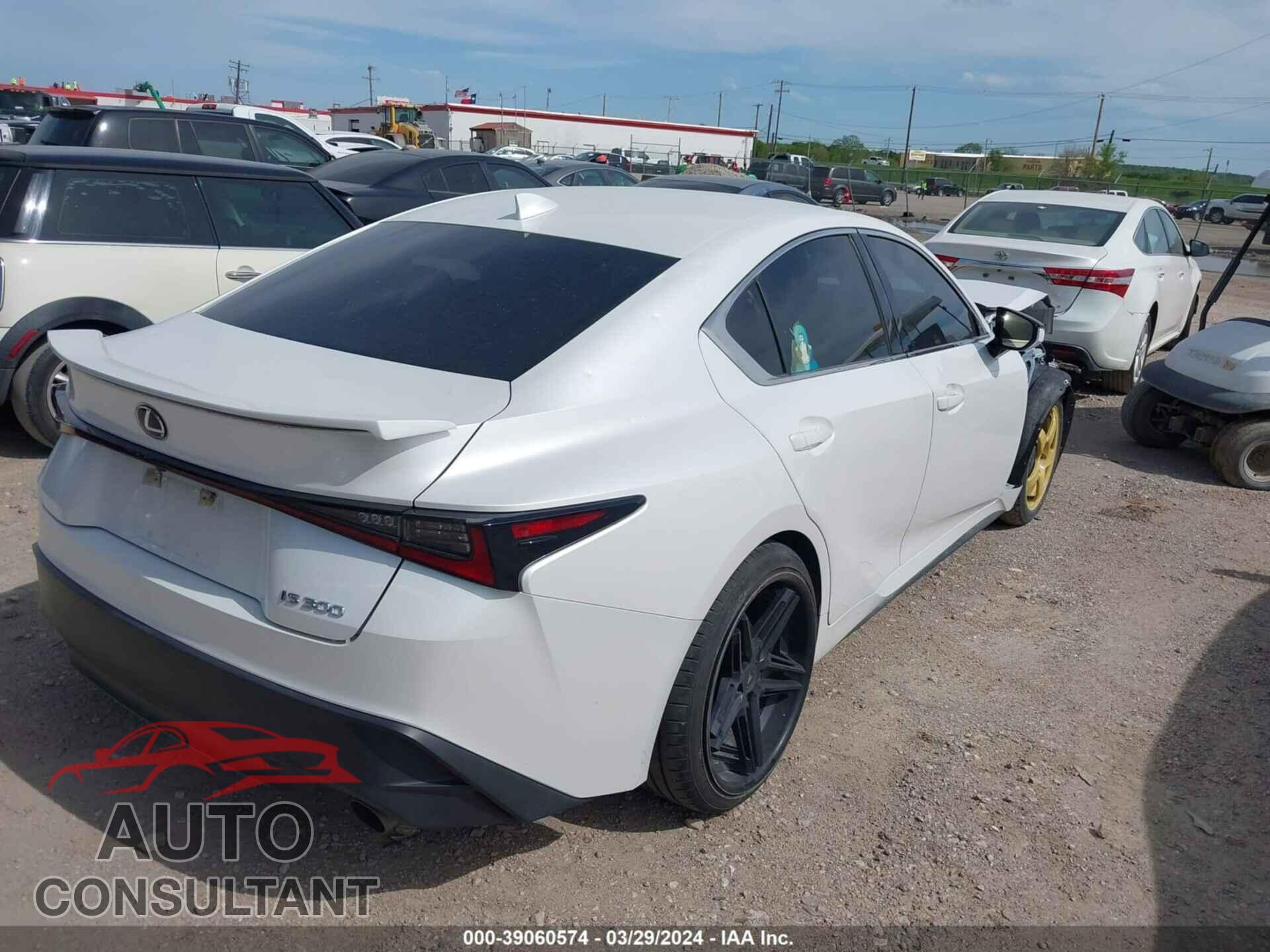 LEXUS IS 300 2021 - JTHAA1D29M5114461