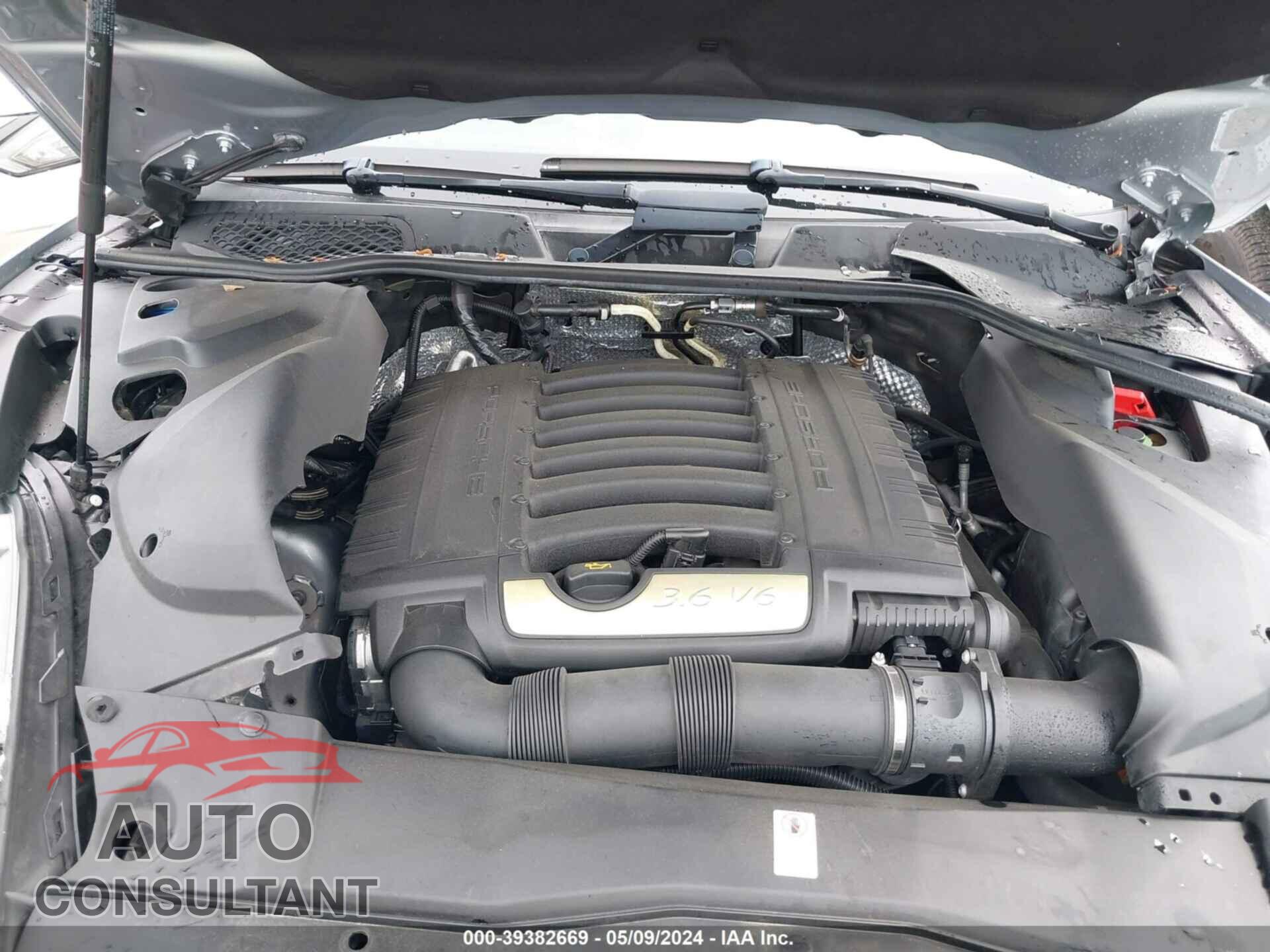 PORSCHE CAYENNE 2017 - WP1AA2A26HKA82313