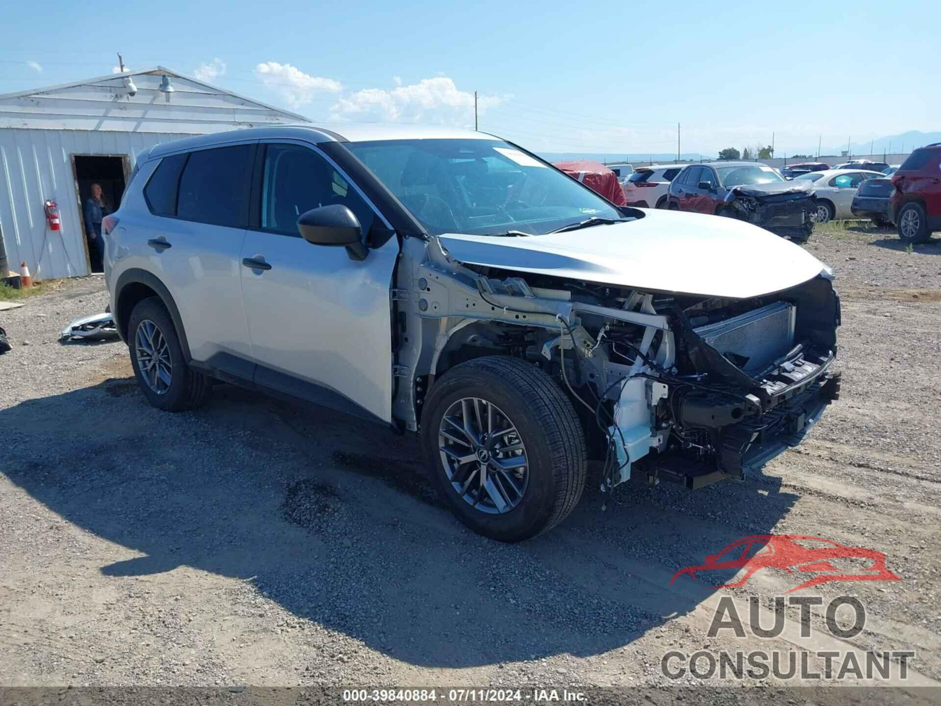 NISSAN ROGUE 2024 - 5N1BT3AB6RC699899