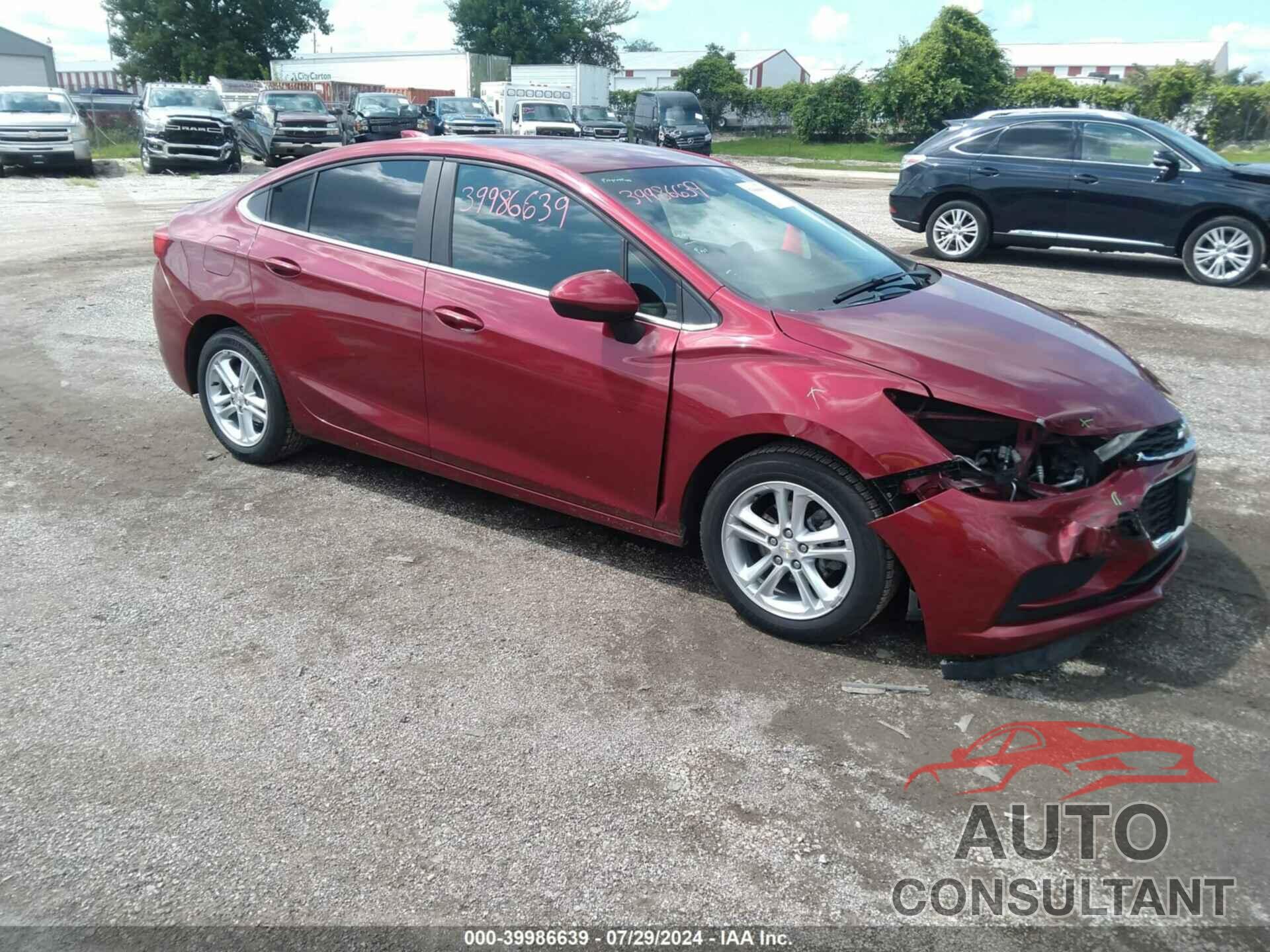 CHEVROLET CRUZE 2018 - 1G1BE5SM6J7193313