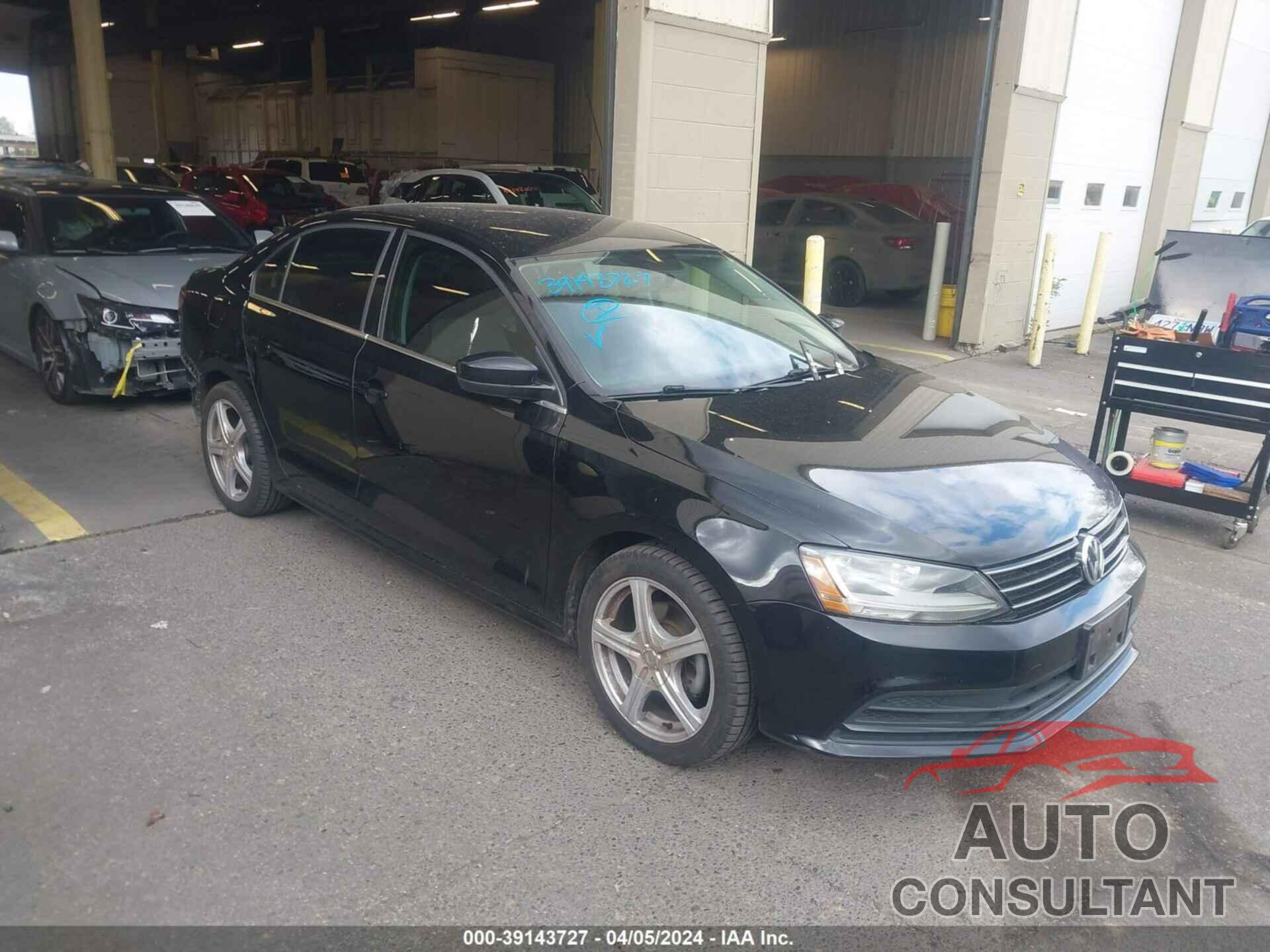 VOLKSWAGEN JETTA 2017 - 3VW2B7AJ5HM295444