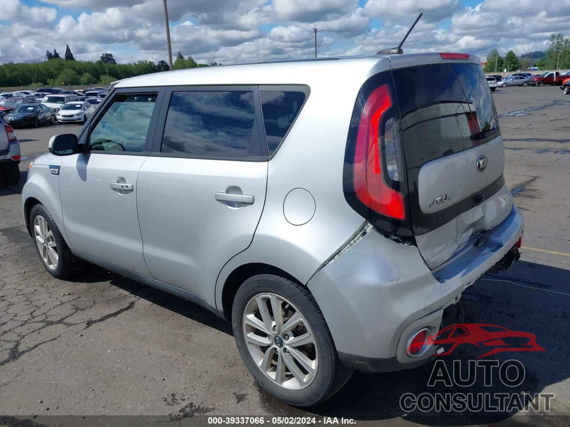 KIA SOUL 2017 - KNDJP3A5XH7458935