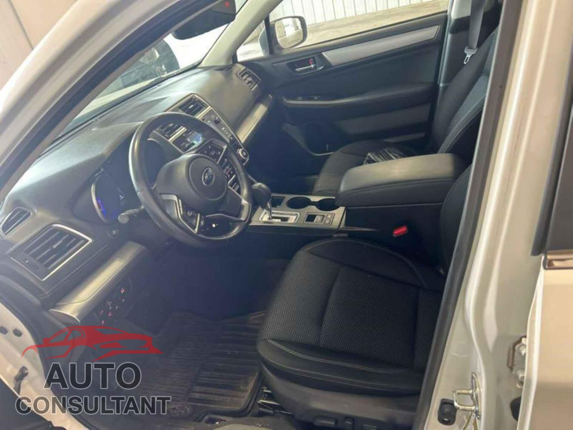 SUBARU OUTBACK 2019 - 4S4BSAFC9K3312440