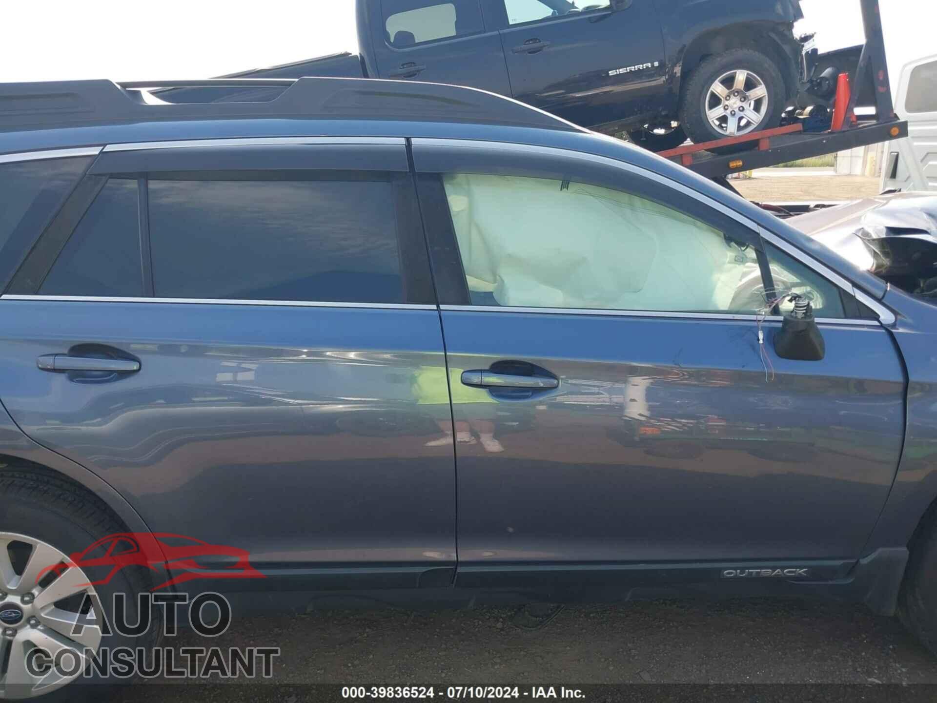 SUBARU OUTBACK 2017 - 4S4BSAHC4H3337140