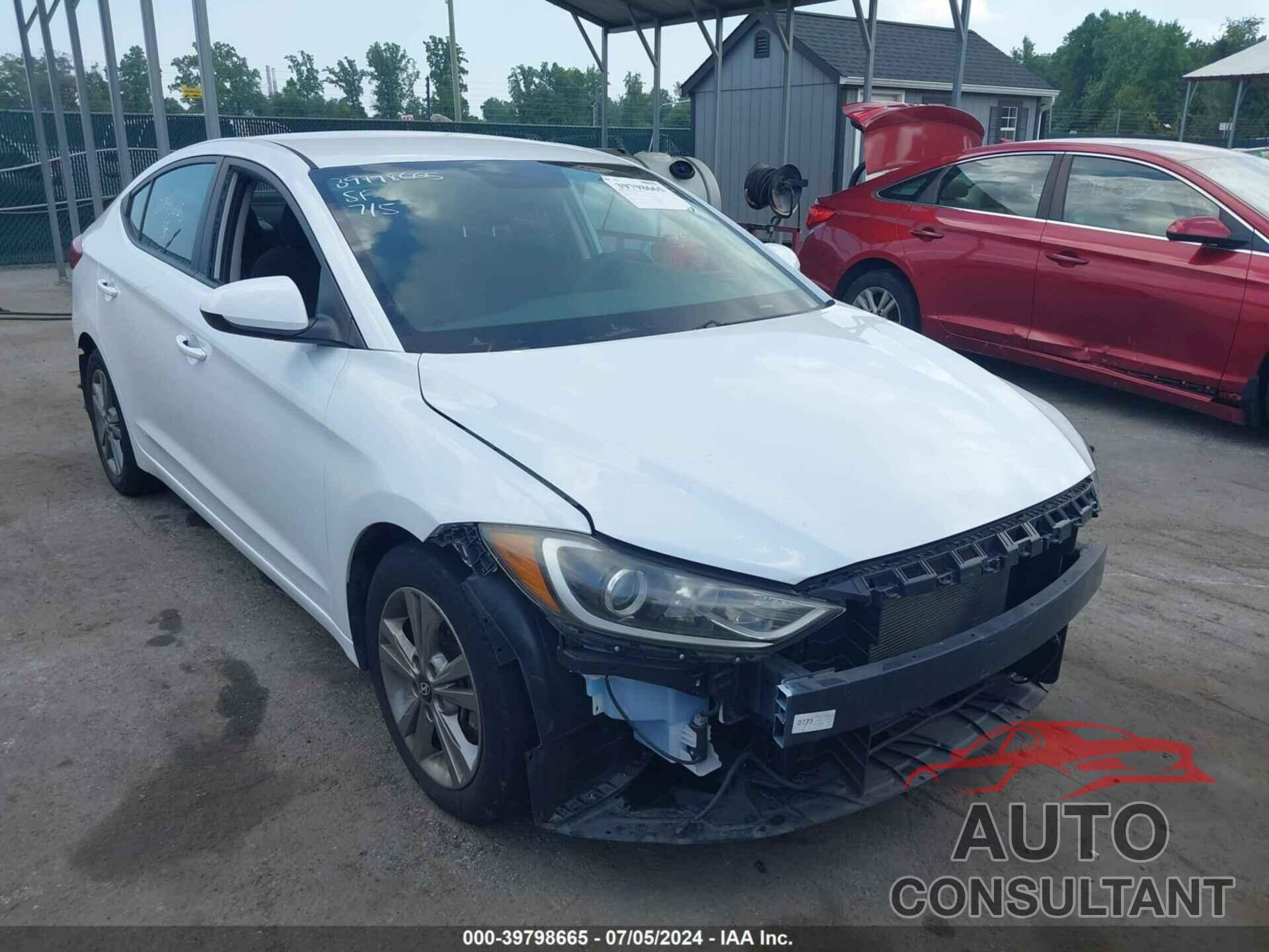 HYUNDAI ELANTRA 2018 - 5NPD84LF6JH301930