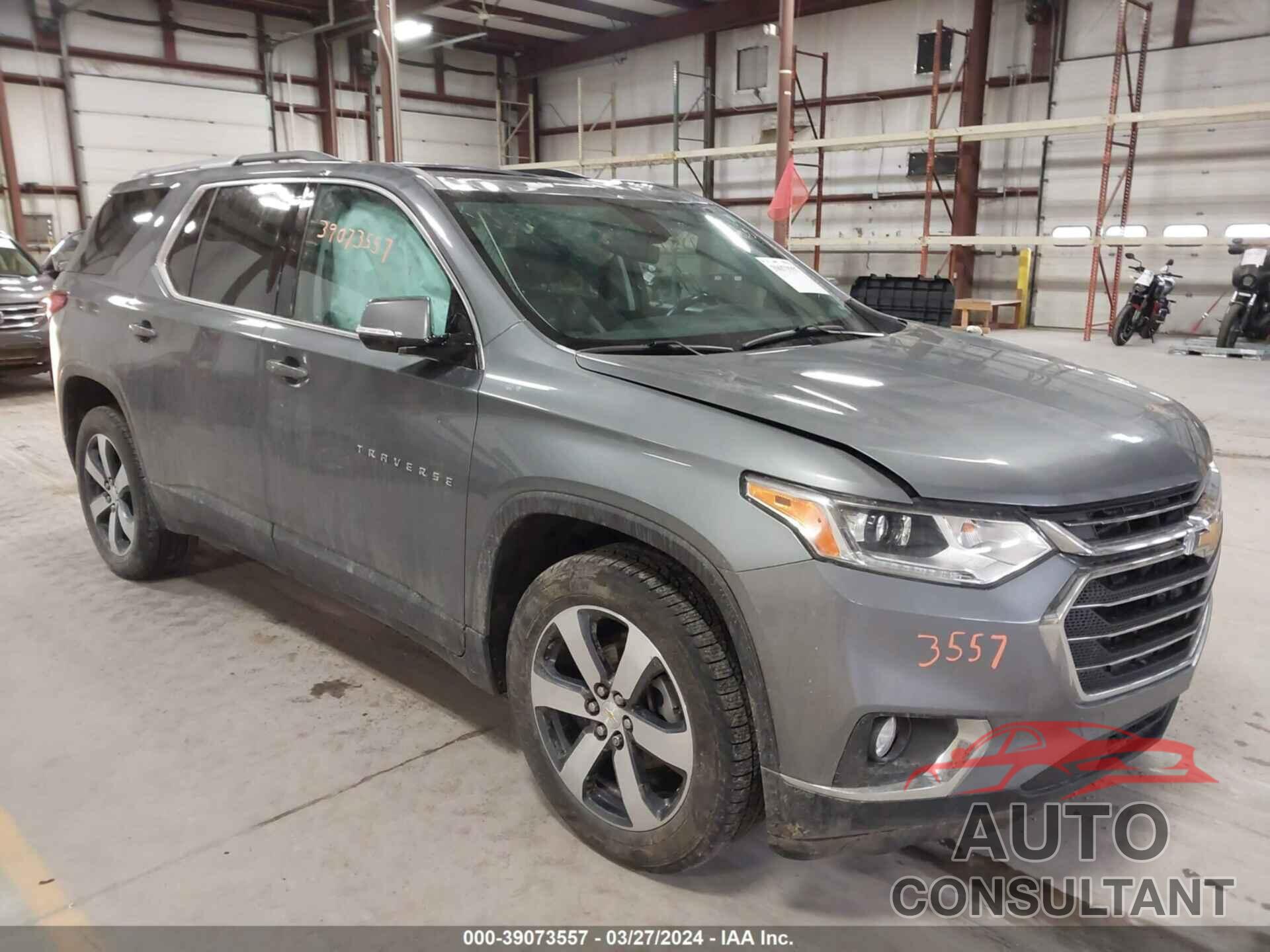 CHEVROLET TRAVERSE 2018 - 1GNEVHKW5JJ129409