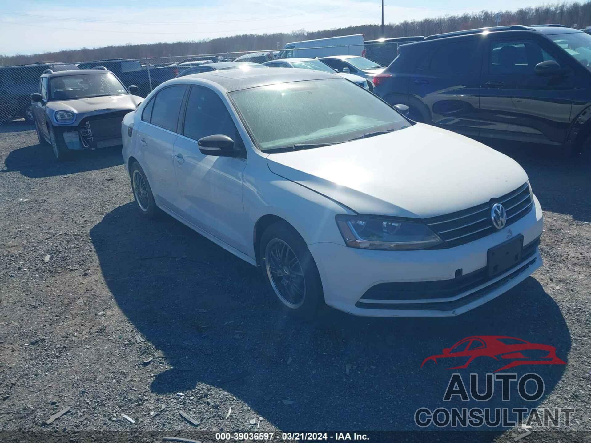 VOLKSWAGEN JETTA 2017 - 3VWB67AJ8HM242922