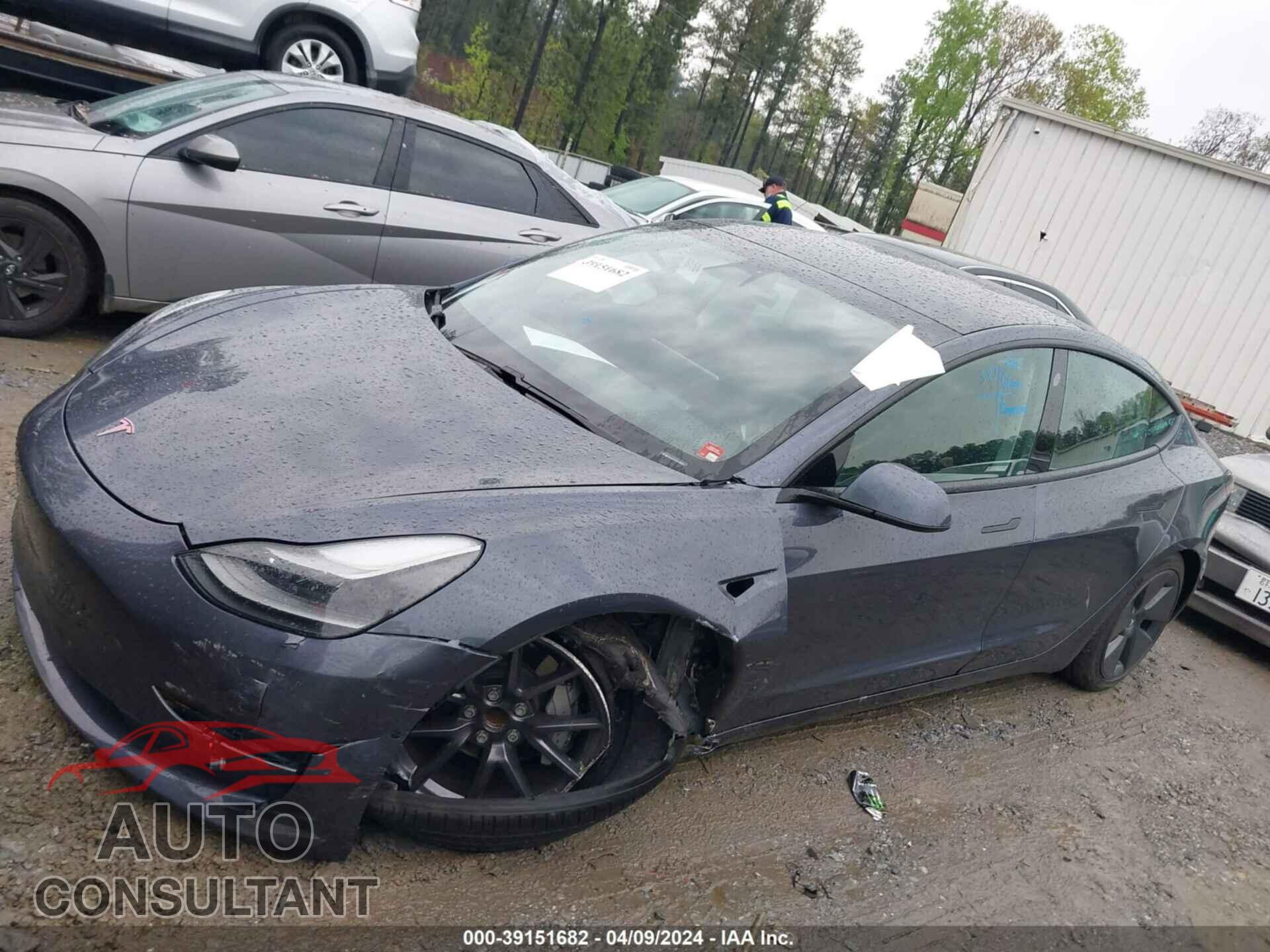 TESLA MODEL 3 2021 - 5YJ3E1EA6MF906120