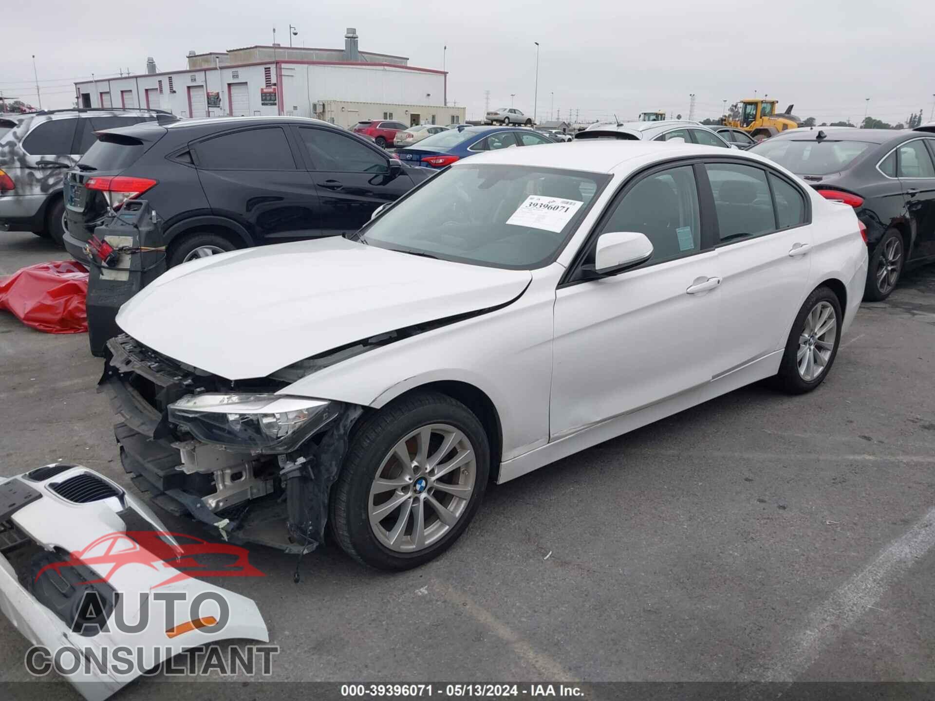 BMW 320I 2016 - WBA8E1G58GNU10924